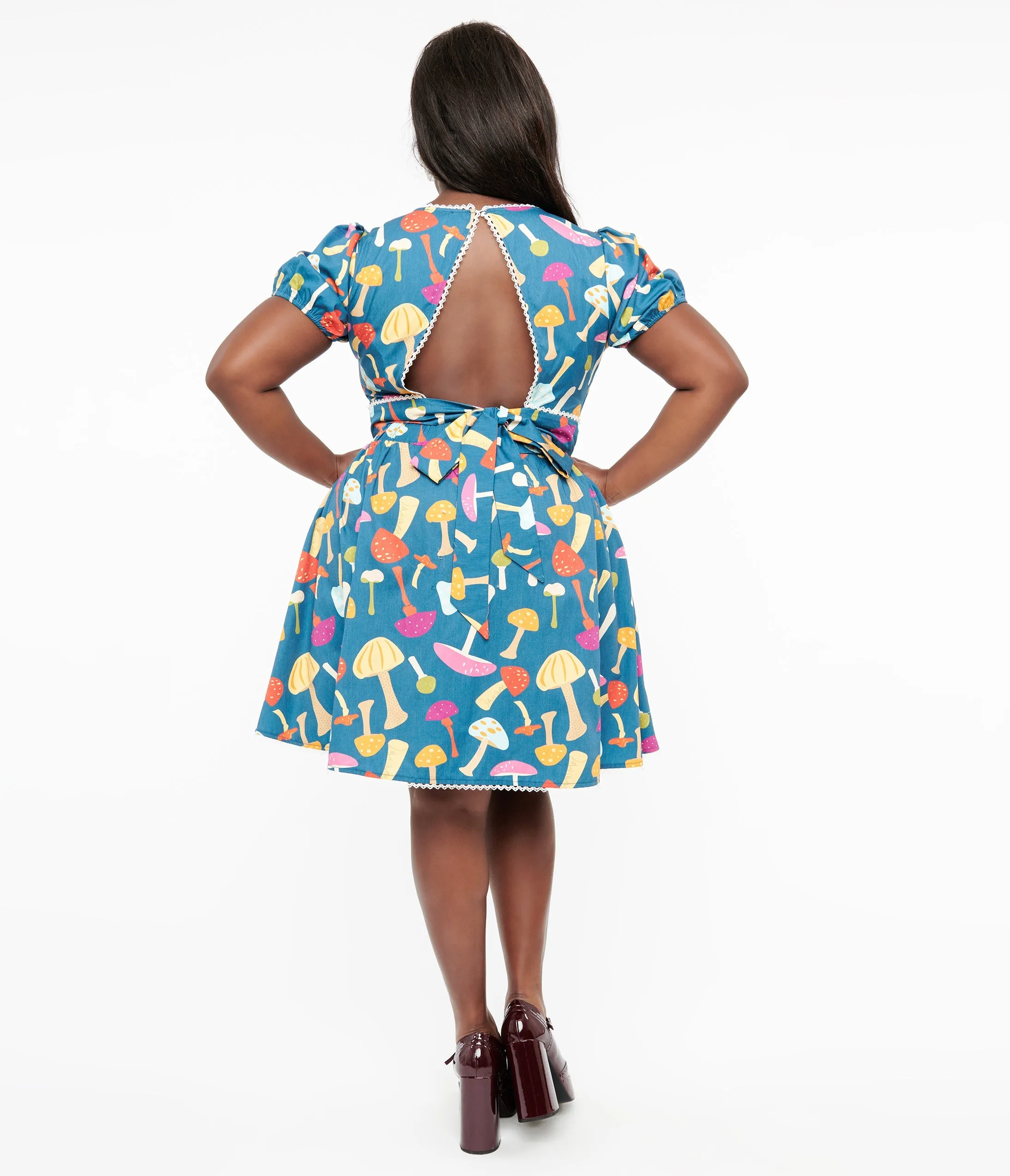 Smak Parlour Plus Size 1960s Navy.& Rainbow Mushroom Open Back Flare Dress sold by Unique Vintage product image thumbnail 2