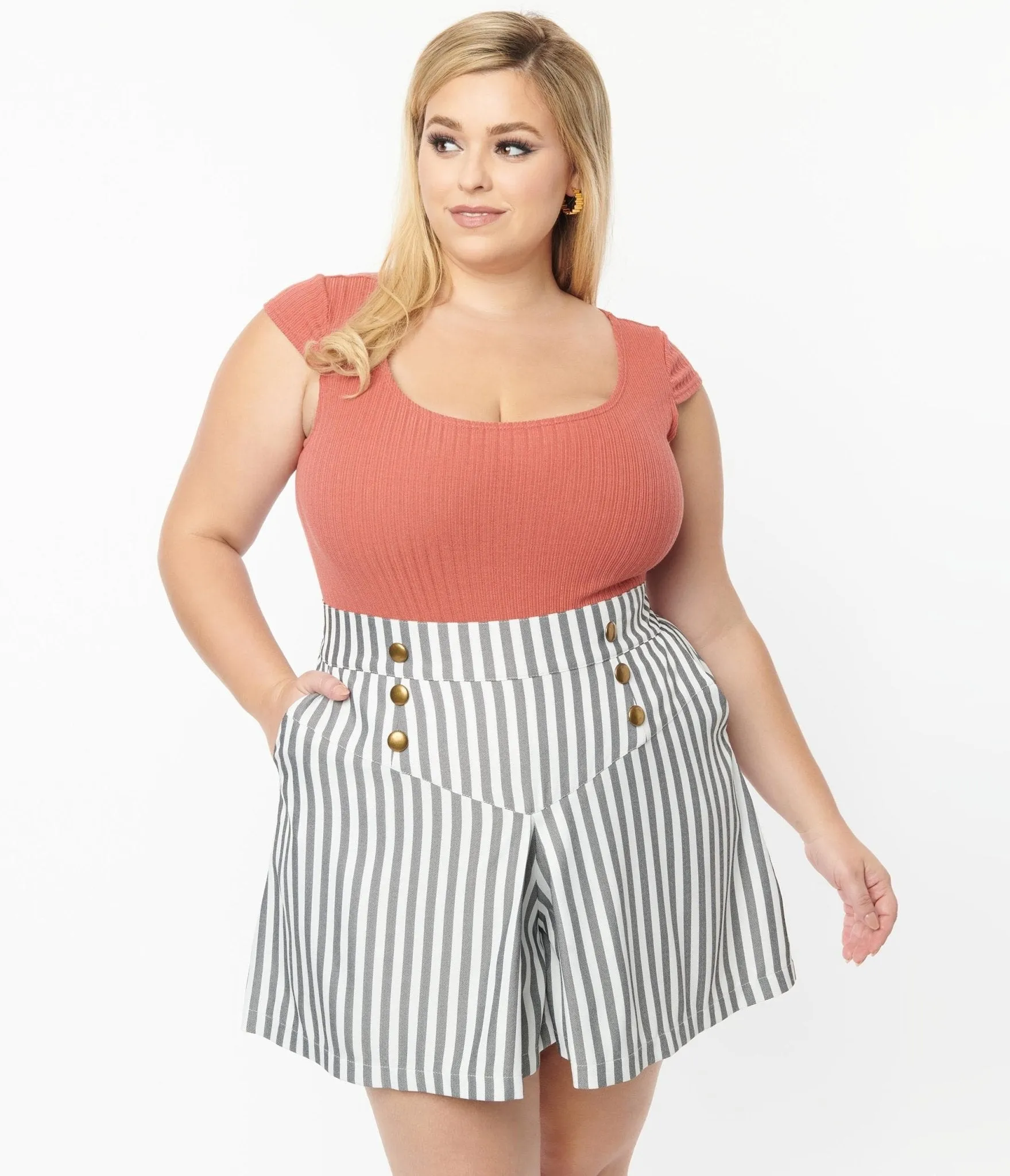 Unique Vintage Plus Size Dusty Rose Scoop Neck Bodysuit sold by Unique Vintage product image thumbnail 5