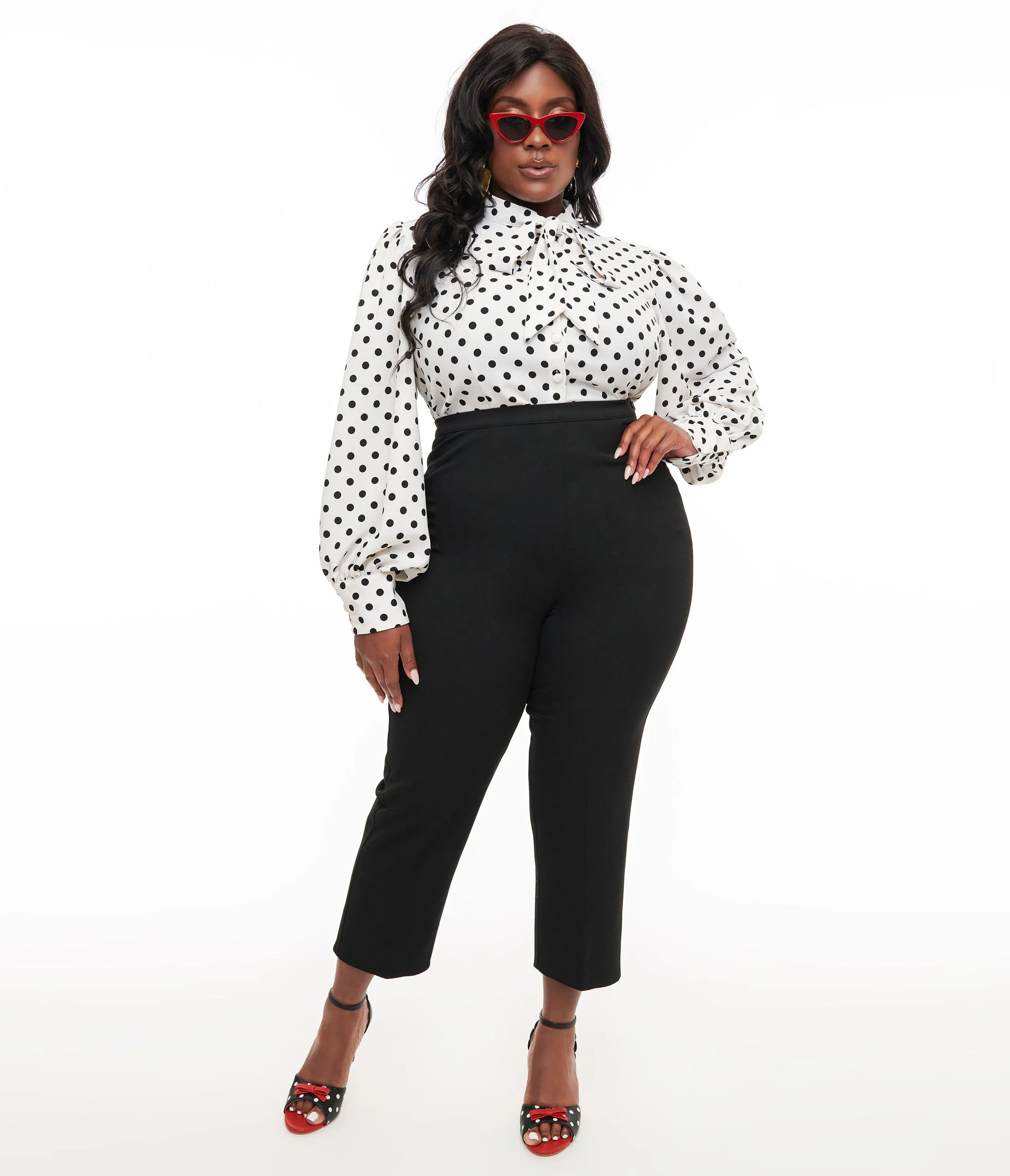 Collectif Plus Size 1950s Black Nora Capri Pants sold by Unique Vintage