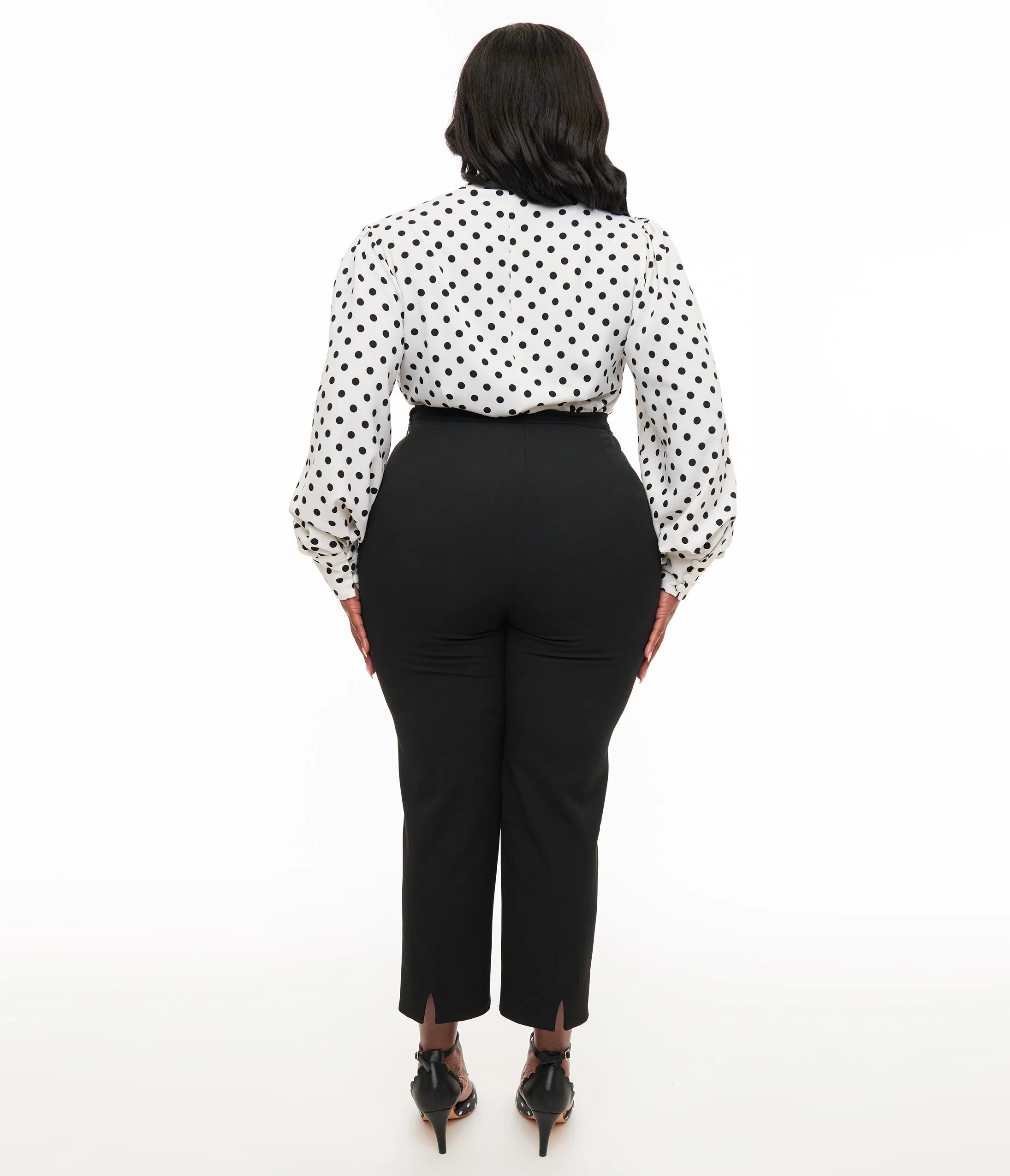 Collectif Plus Size 1950s Black Nora Capri Pants sold by Unique Vintage product image thumbnail 3