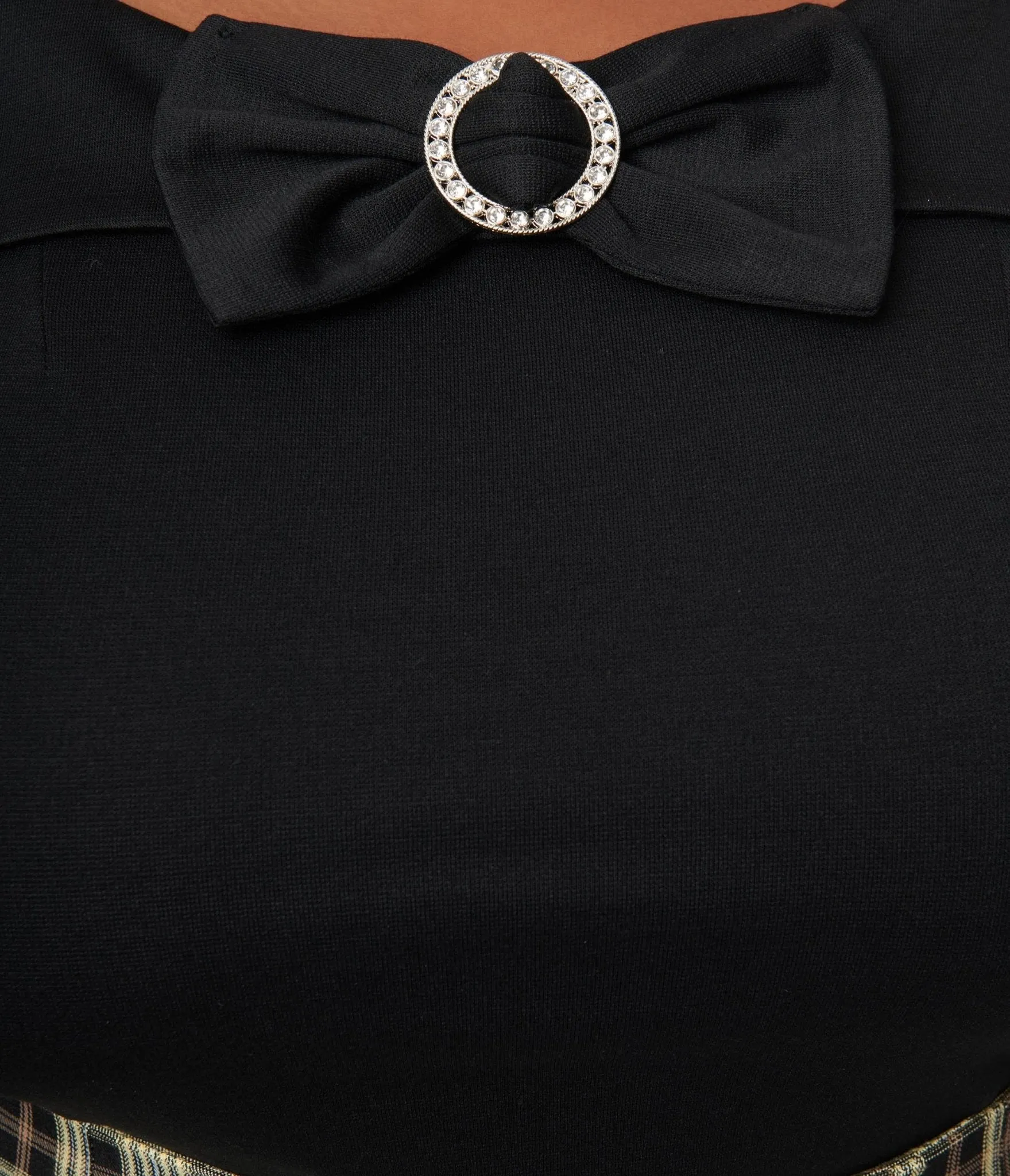 Unique Vintage Plus Size Black Wide Collar & Bow Top sold by Unique Vintage product image thumbnail 2