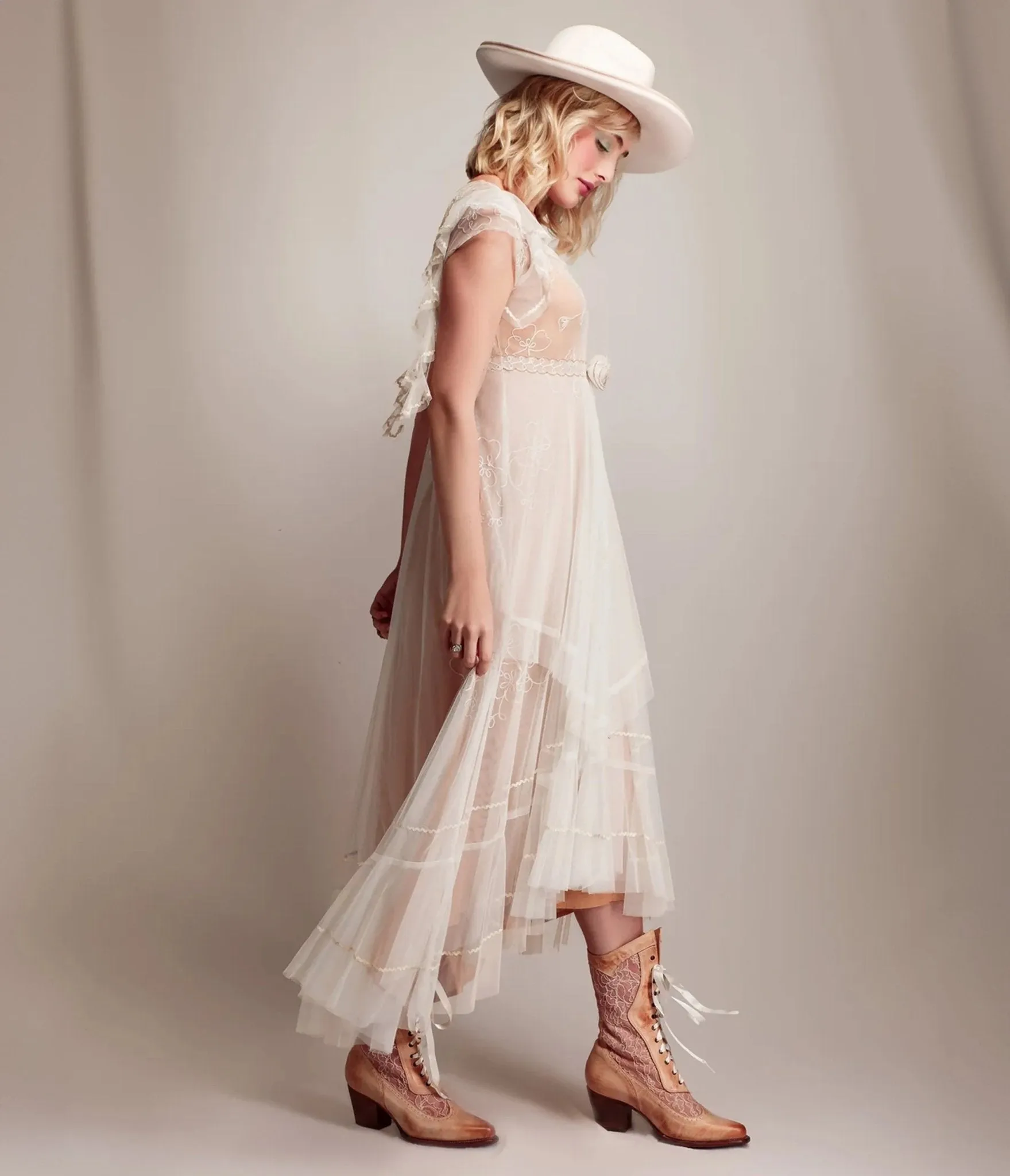 Nataya Ivory & Gold Desert Breeze Savannah Dress sold by Unique Vintage product image thumbnail 3