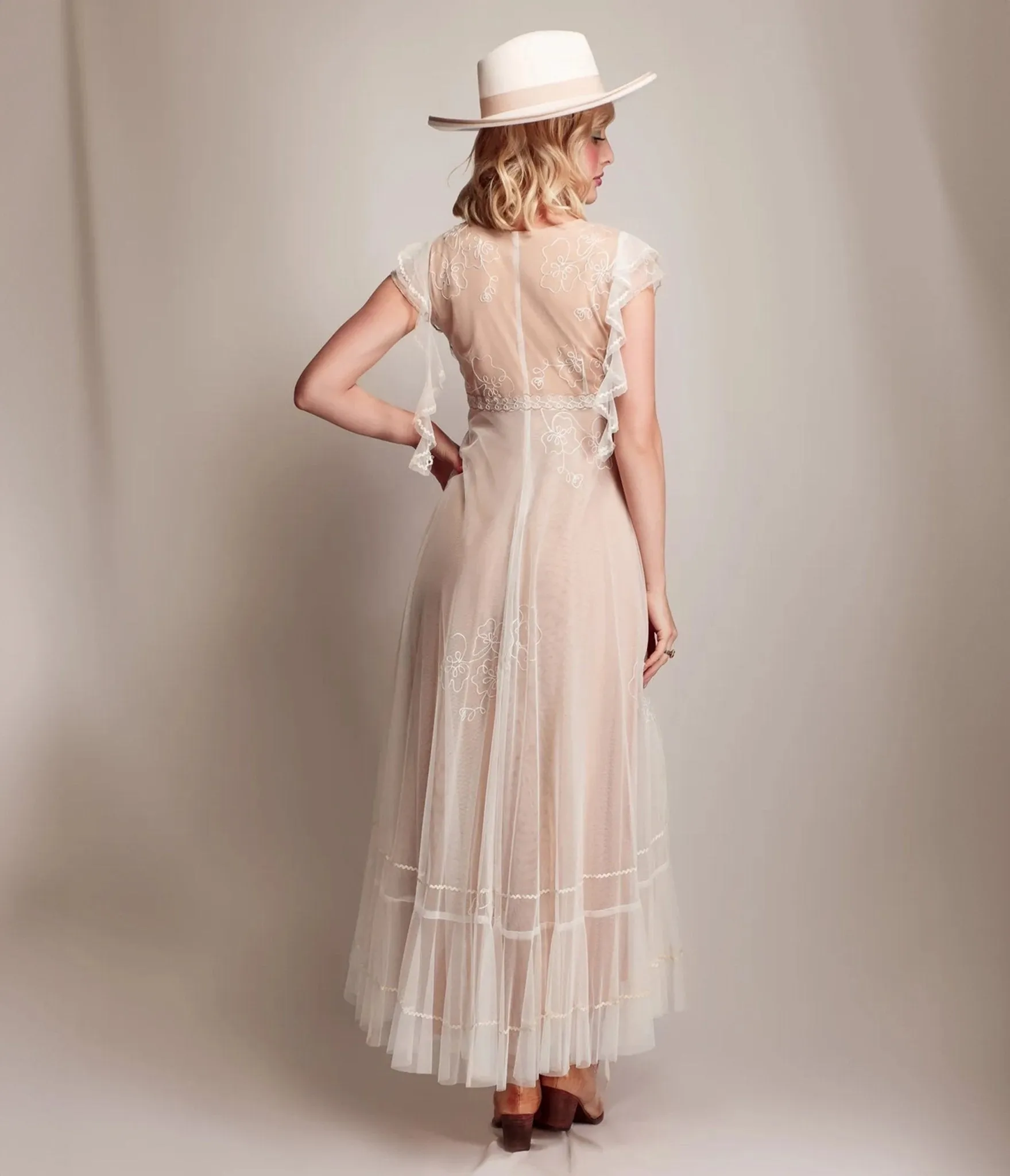 Nataya Ivory & Gold Desert Breeze Savannah Dress sold by Unique Vintage product image thumbnail 2