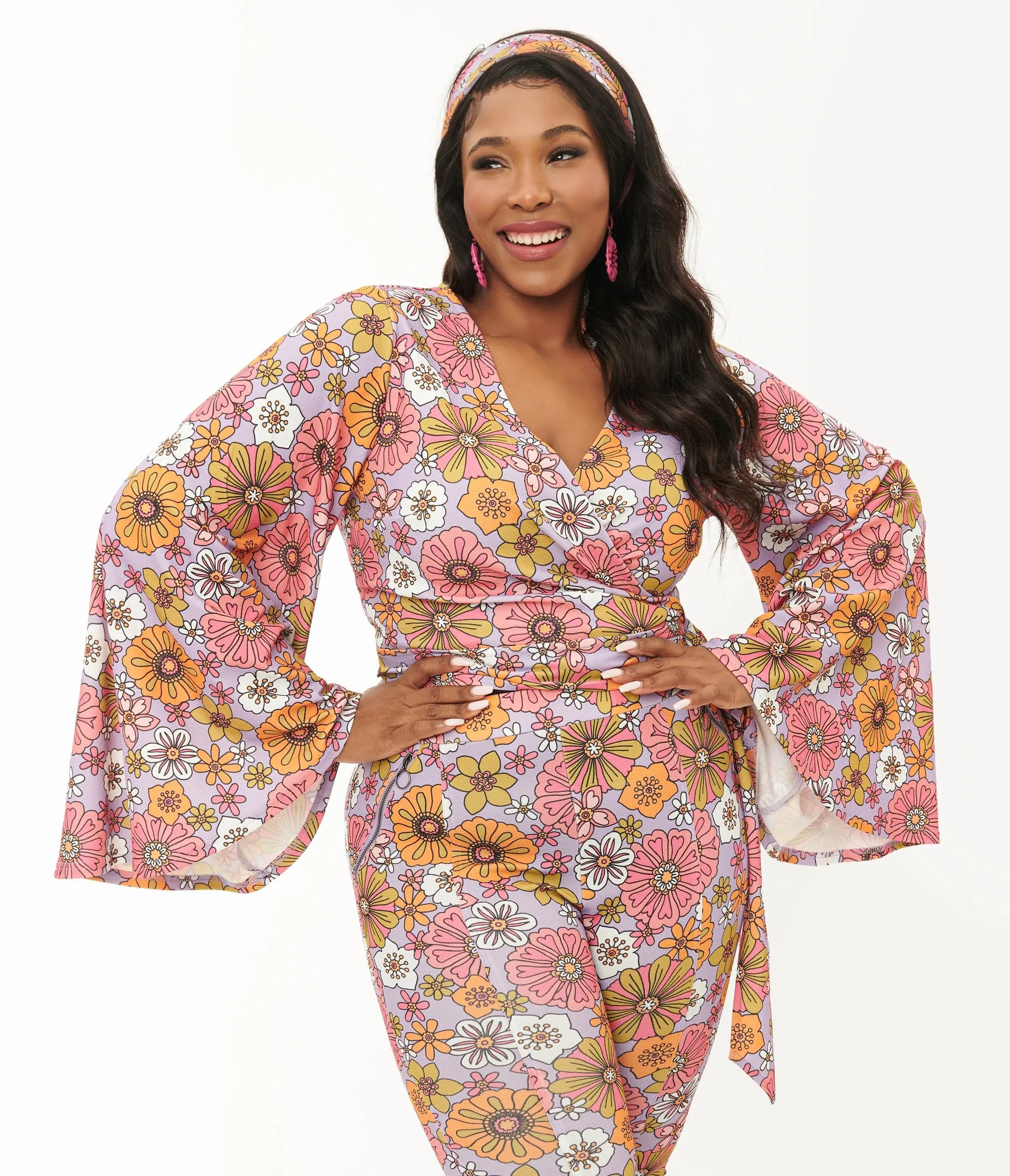 Smak Parlour Plus Size 1970s Lavender Retro Bloom Bell Sleeve Wrap Top sold by Unique Vintage product image thumbnail 3