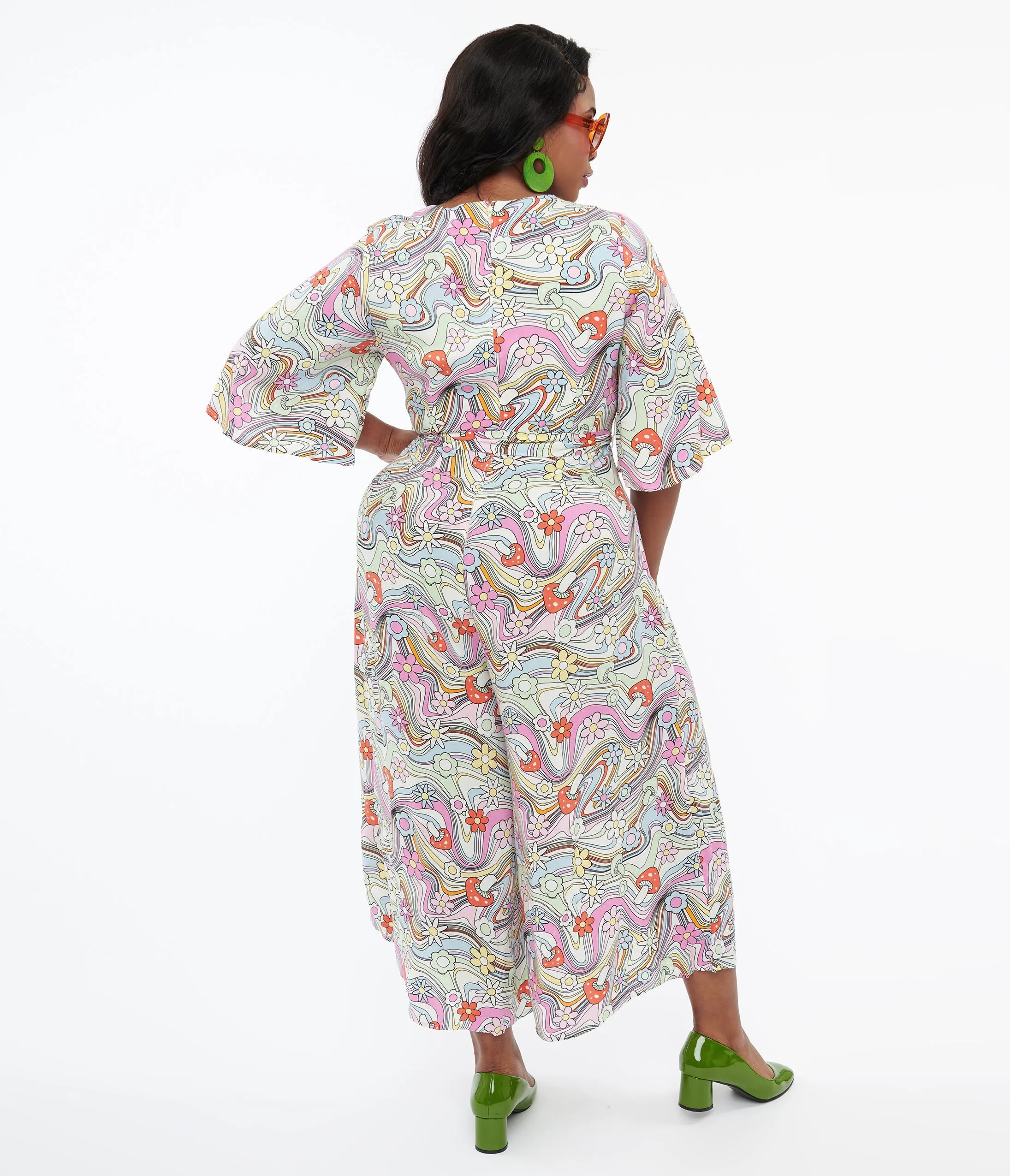 Hell Bunny Plus Size 1960s Pastel Rainbow Hazy Daze Floral Jumpsuit sold by Unique Vintage product image thumbnail 3