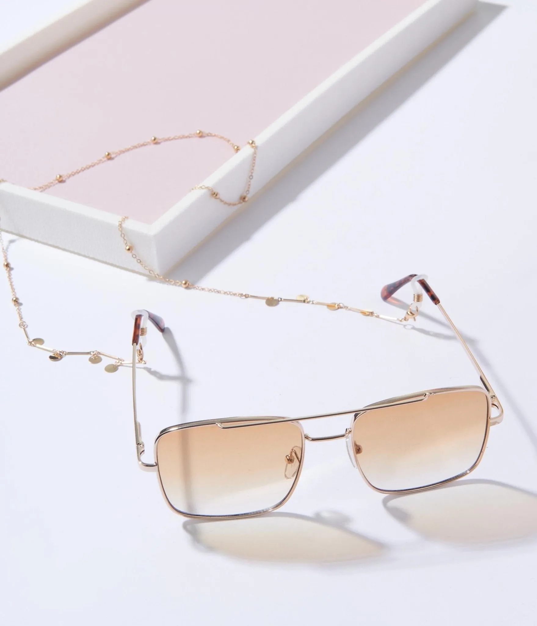 Gold Beaded Glasses Strap sold by Unique Vintage product image thumbnail 3