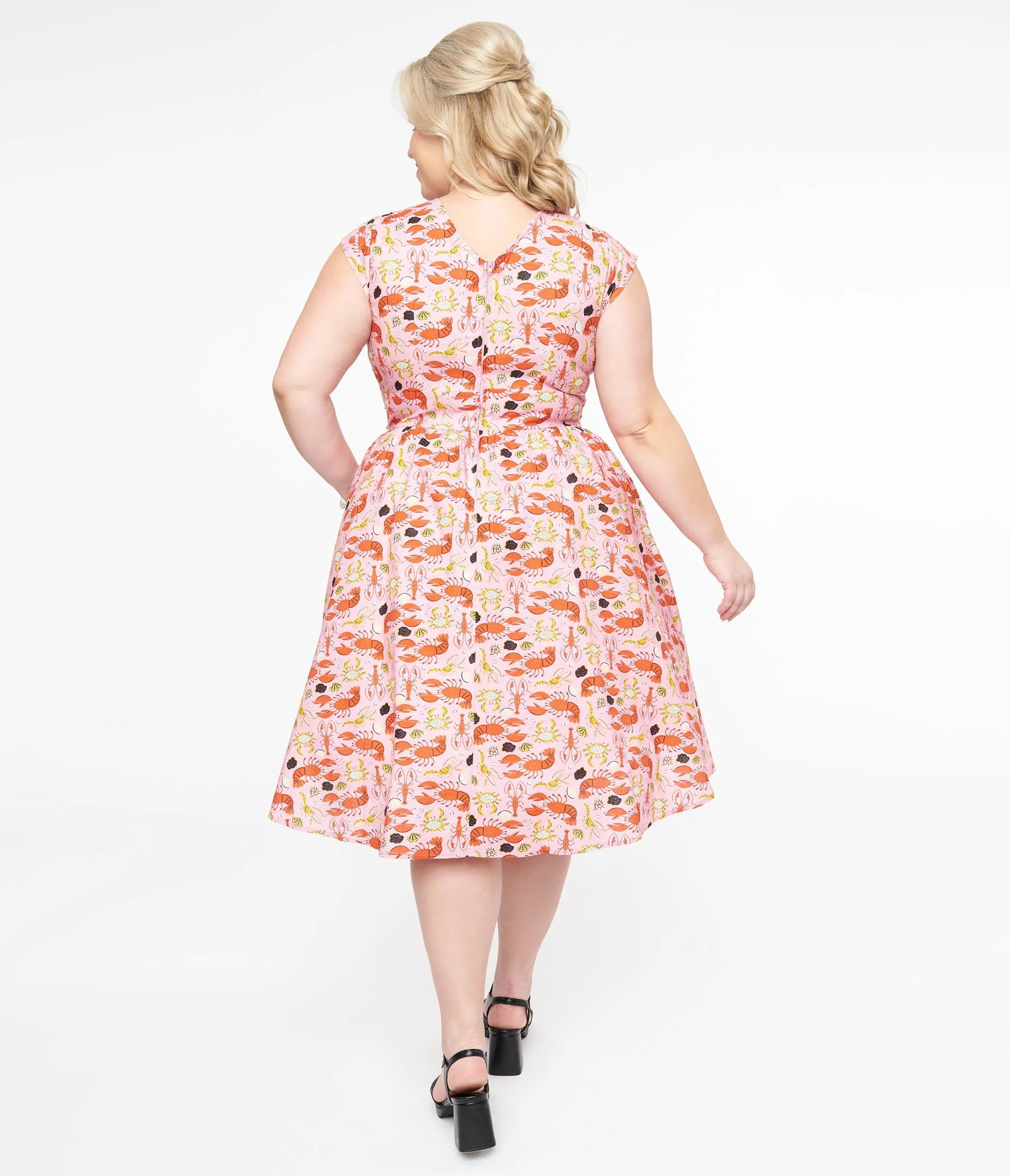 Retrolicious Plus Size 1950s Pink & Red Lobster Print Cotton Greta Swing Dress sold by Unique Vintage product image thumbnail 3