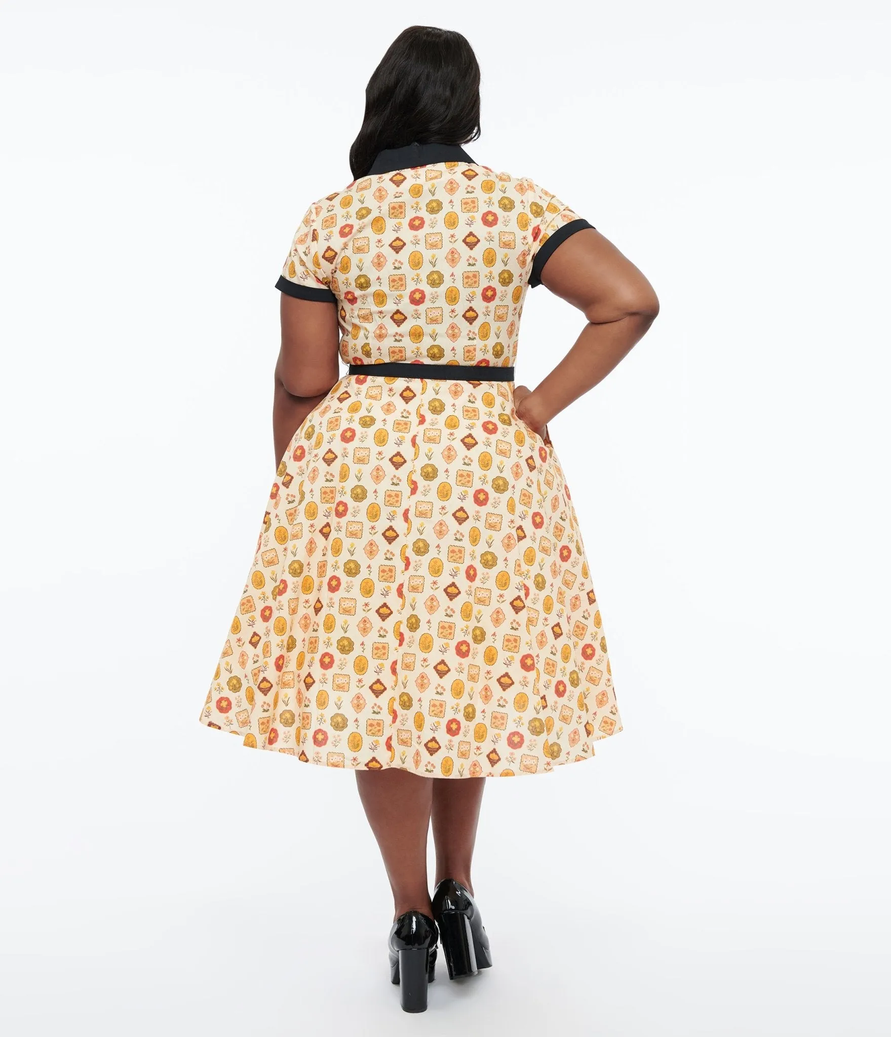 Unique Vintage Plus Size 1950s Cream Floral Alexis Swing Dress sold by Unique Vintage product image thumbnail 3