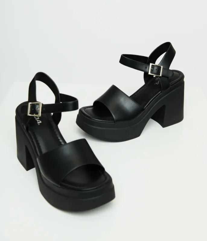 Y2K Black Leatherette Chunky Platform Heels sold by Unique Vintage