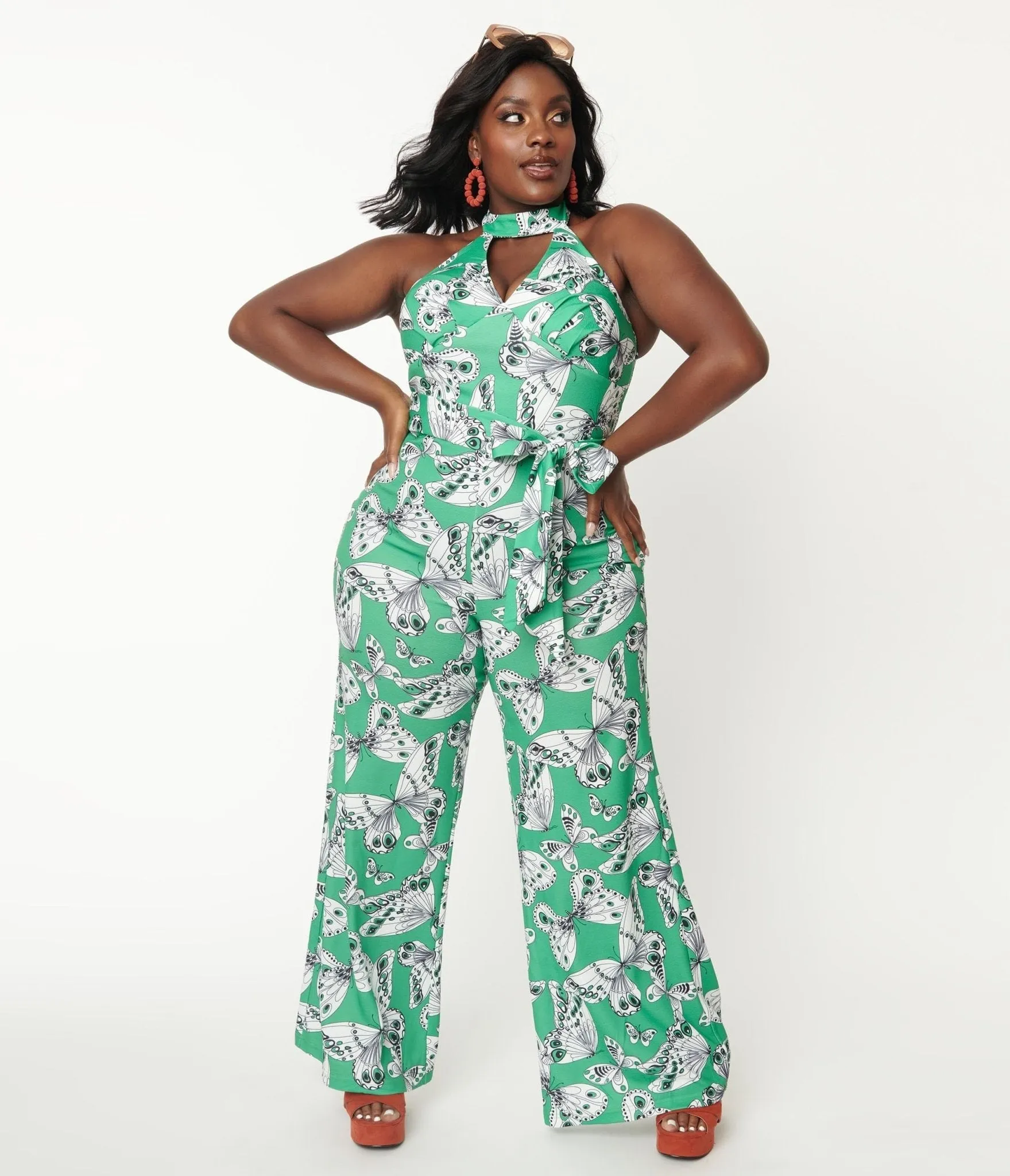 Smak Parlour Plus Size Green Butterfly Print Glamour Goddess Jumpsuit sold by Unique Vintage product image thumbnail 5