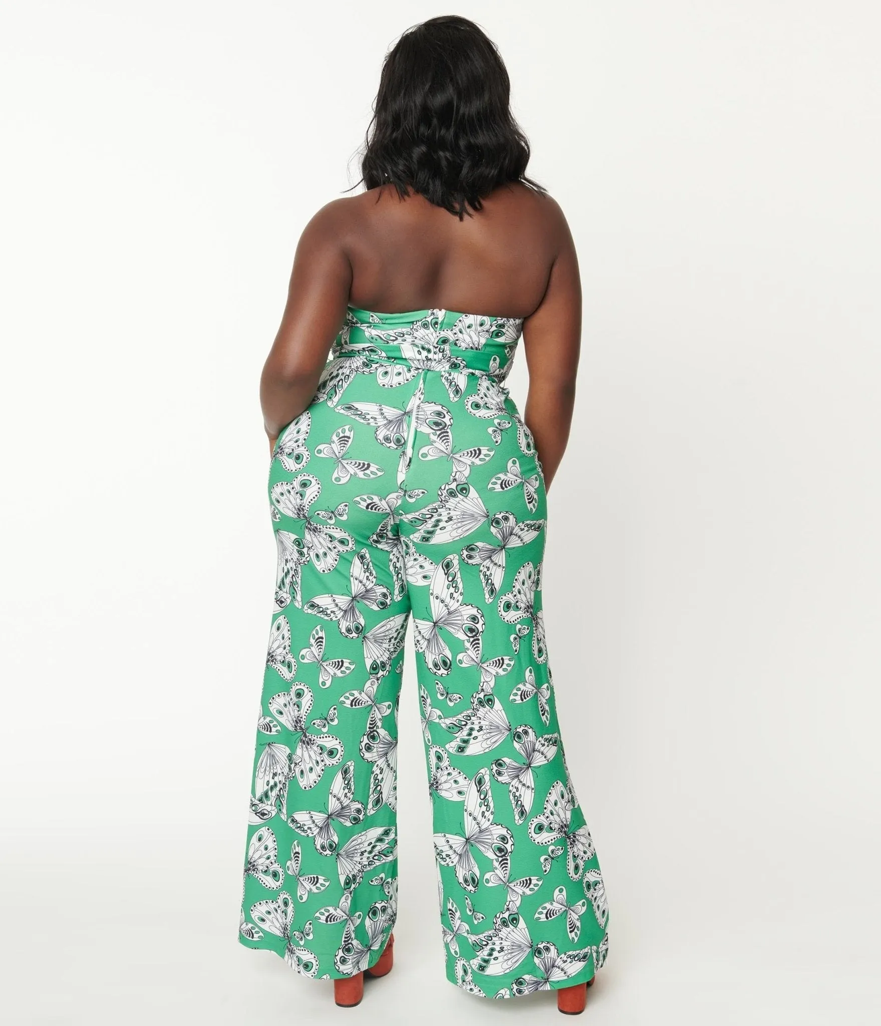 Smak Parlour Plus Size Green Butterfly Print Glamour Goddess Jumpsuit sold by Unique Vintage product image thumbnail 2