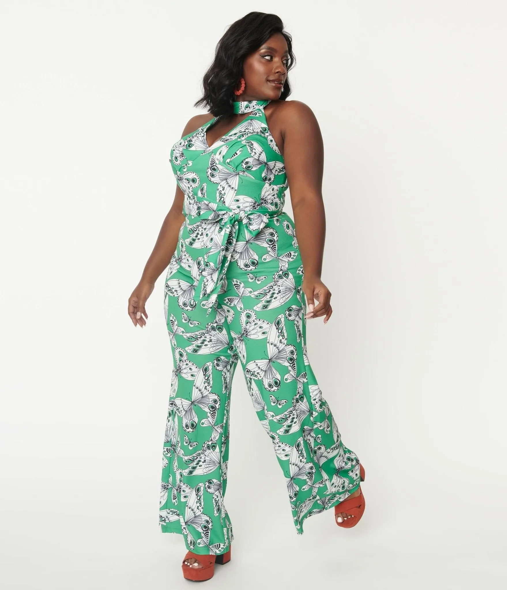 Smak Parlour Plus Size Green Butterfly Print Glamour Goddess Jumpsuit sold by Unique Vintage product image thumbnail 4