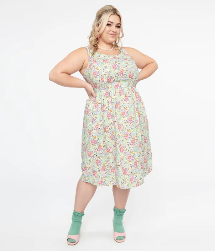 Retrolicious Plus Size 1950s Green Floral Cat Print Fit & Flare Dress sold by Unique Vintage