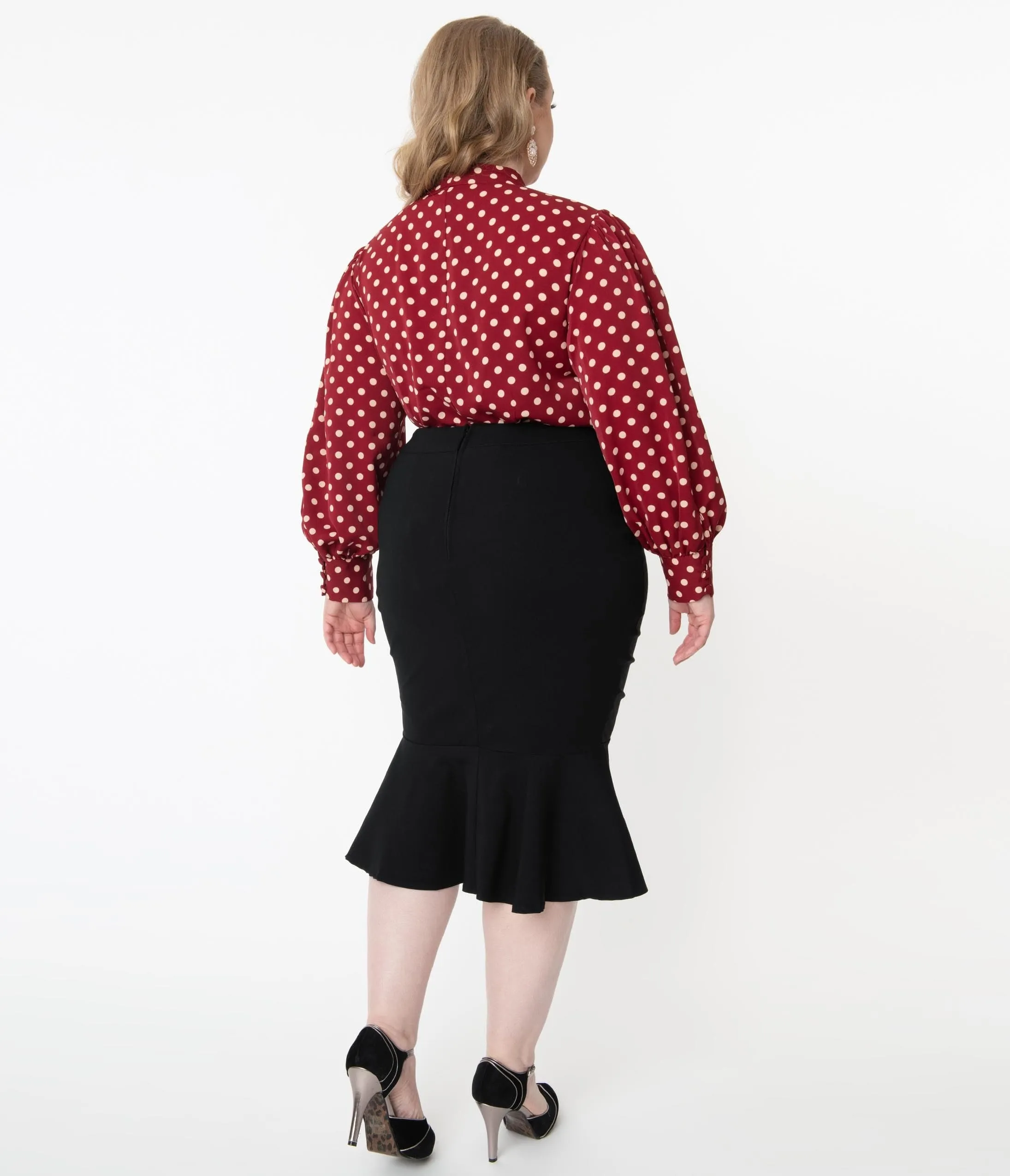 Unique Vintage Plus Size 1960s Black Fishtail Lizette Wiggle Skirt sold by Unique Vintage product image thumbnail 3