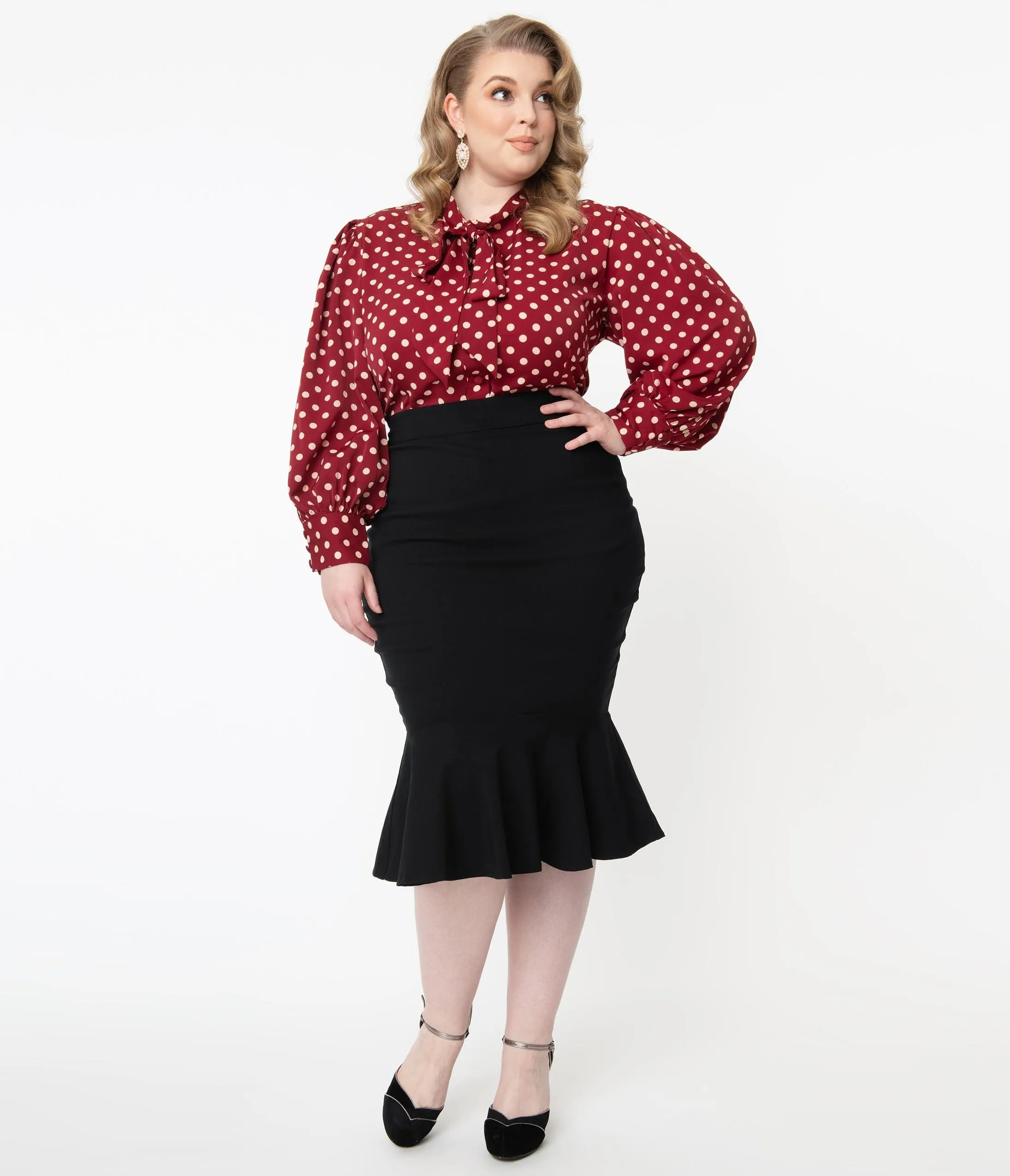 Unique Vintage Plus Size 1960s Black Fishtail Lizette Wiggle Skirt sold by Unique Vintage product image thumbnail 4