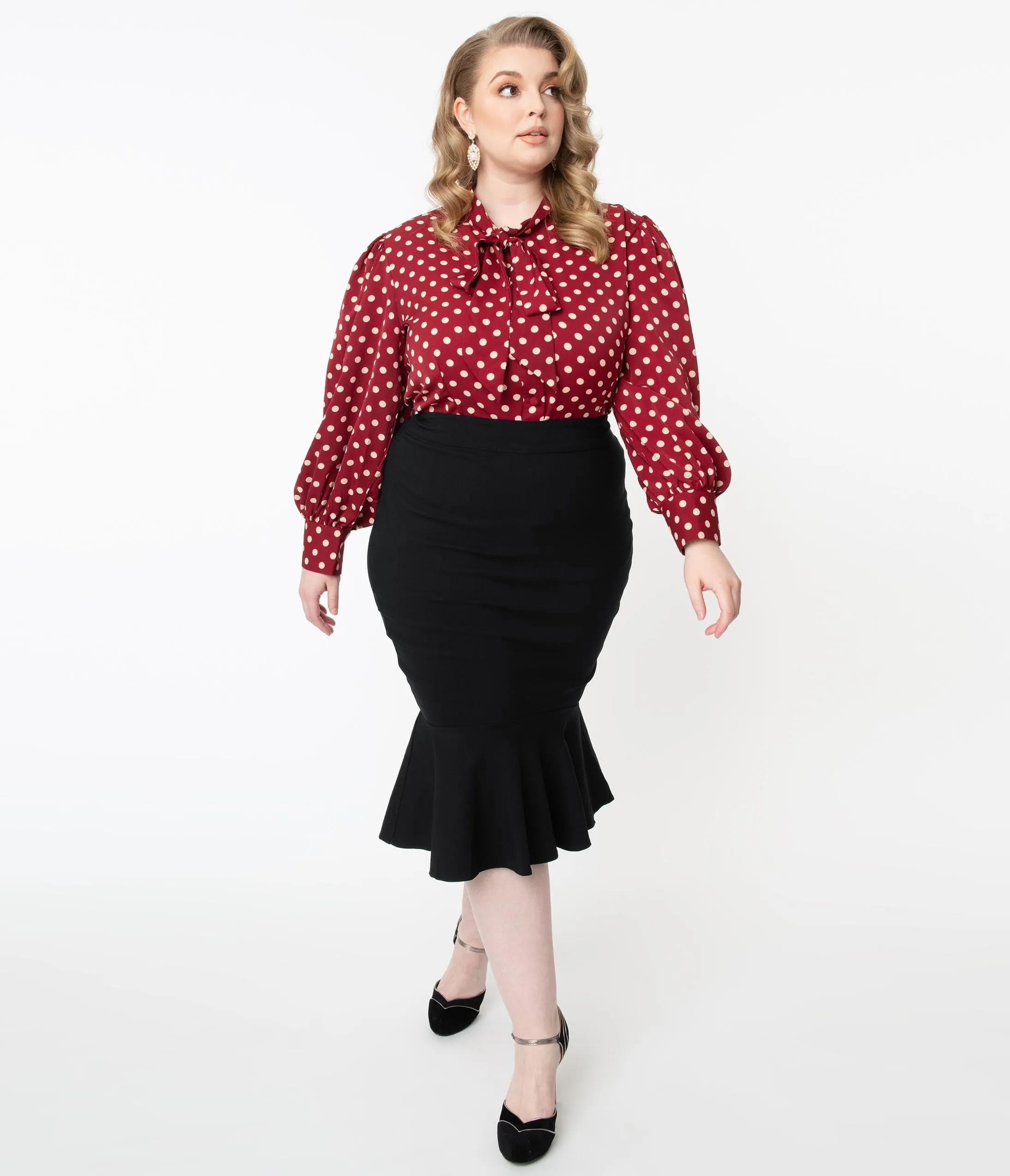 Unique Vintage Plus Size 1960s Black Fishtail Lizette Wiggle Skirt sold by Unique Vintage product image thumbnail 5