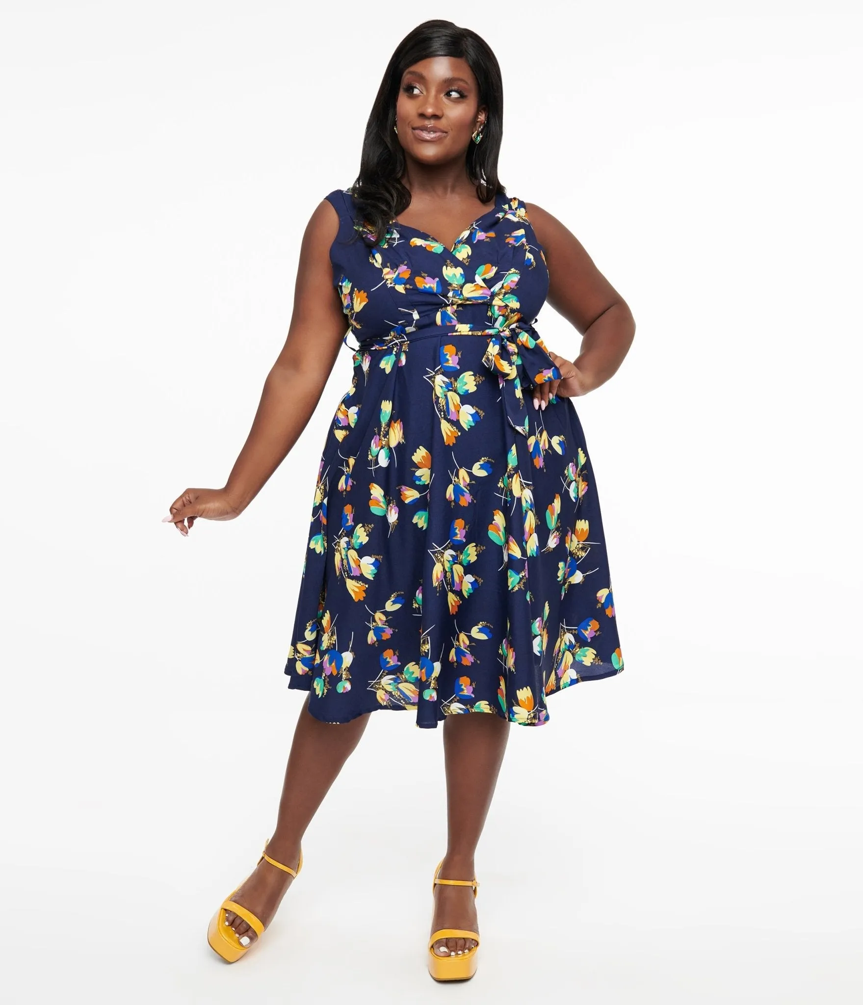 Plus Size 1950s Navy Floral Print Swing Dress sold by Unique Vintage product image thumbnail 3
