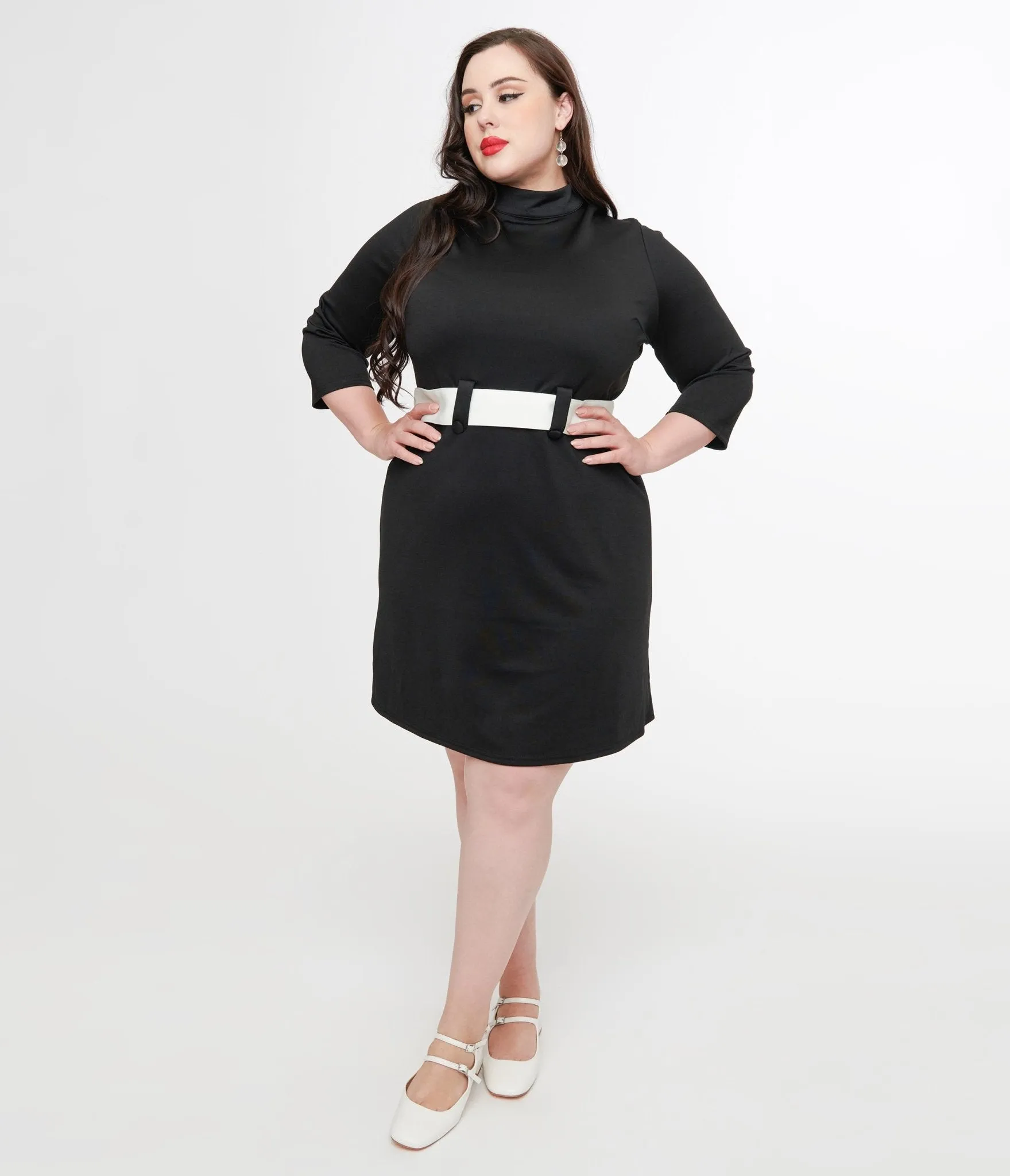 Smak Parlour Plus Size 1960s Black & White Belted A-Line Dress sold by Unique Vintage