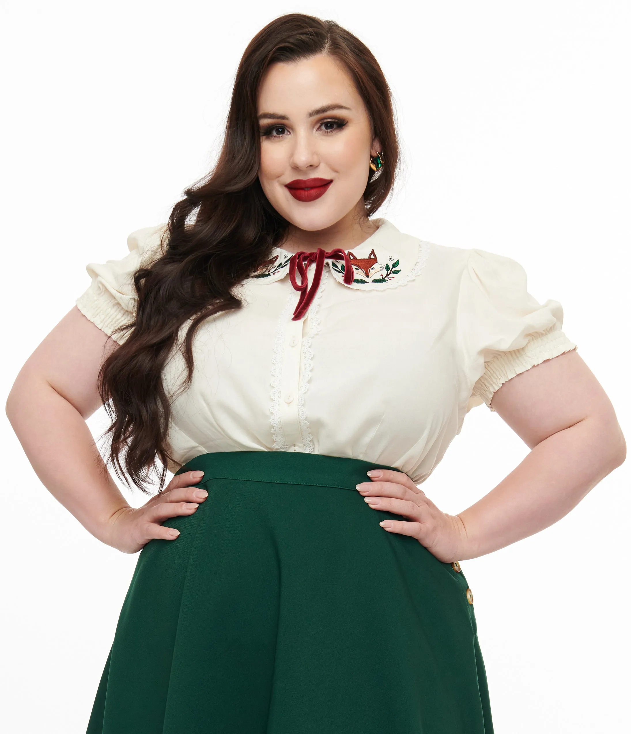 Hell Bunny Plus Size 1950s White Fox Basil Blouse sold by Unique Vintage