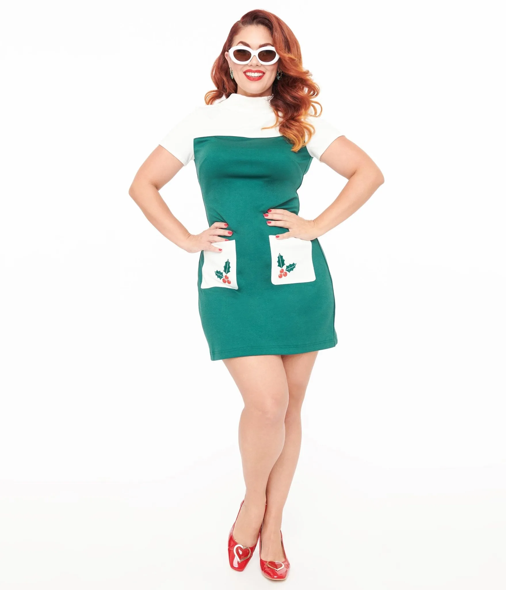 Smak Parlour 1960s Green & White Mistletoe Pocket Shift Dress sold by Unique Vintage