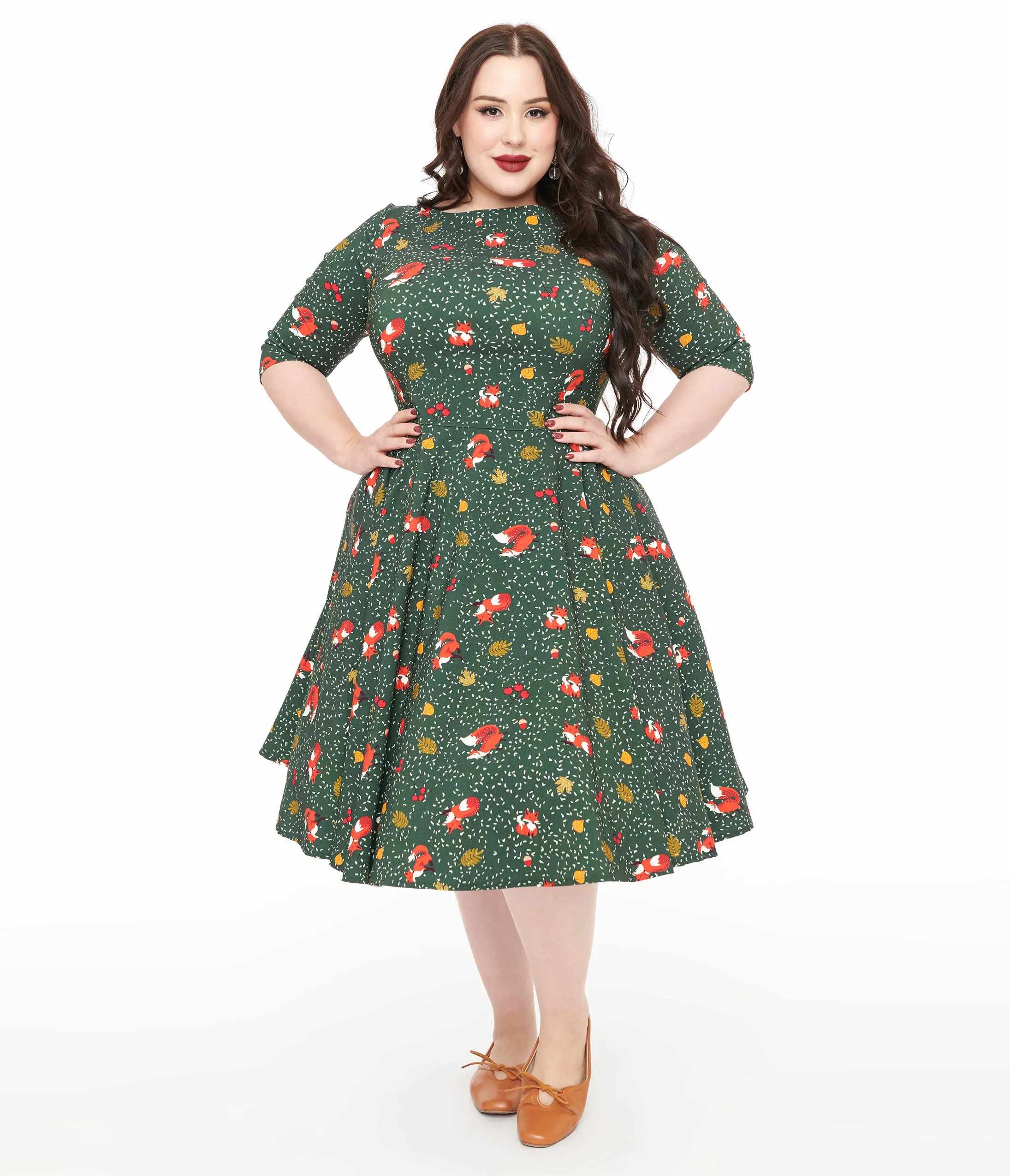 Unique Vintage Plus Size 1950s Green Winter Fox Devon Swing Dress sold by Unique Vintage product image thumbnail 3