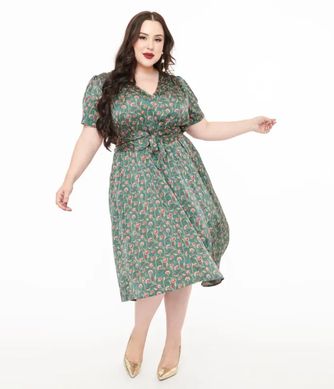 Unique Vintage Plus Size 1940s Green & Red Fan Print Swing Dress sold by Unique Vintage