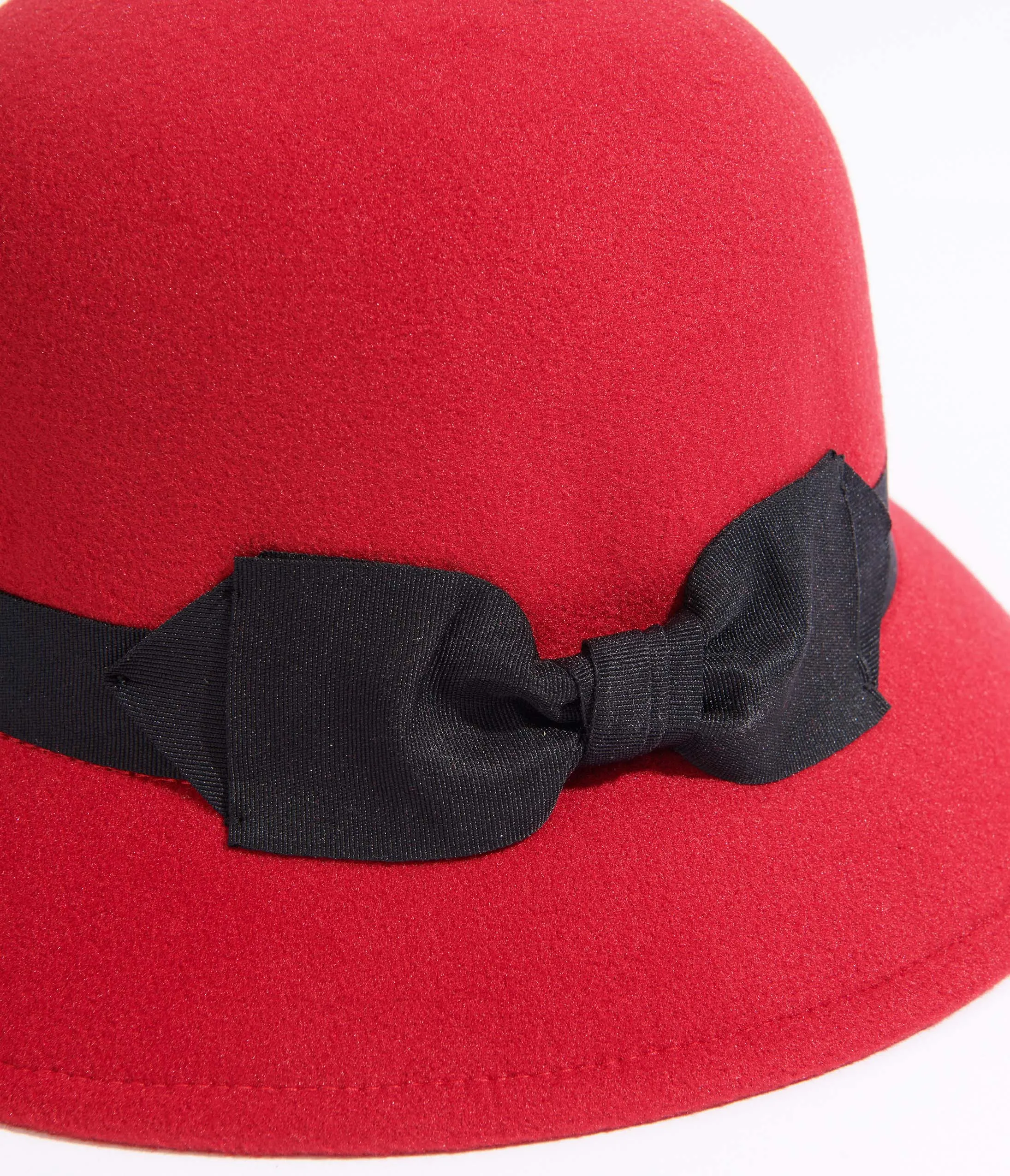 1920s Red & Black Bow Cloche Hat sold by Unique Vintage product image thumbnail 3