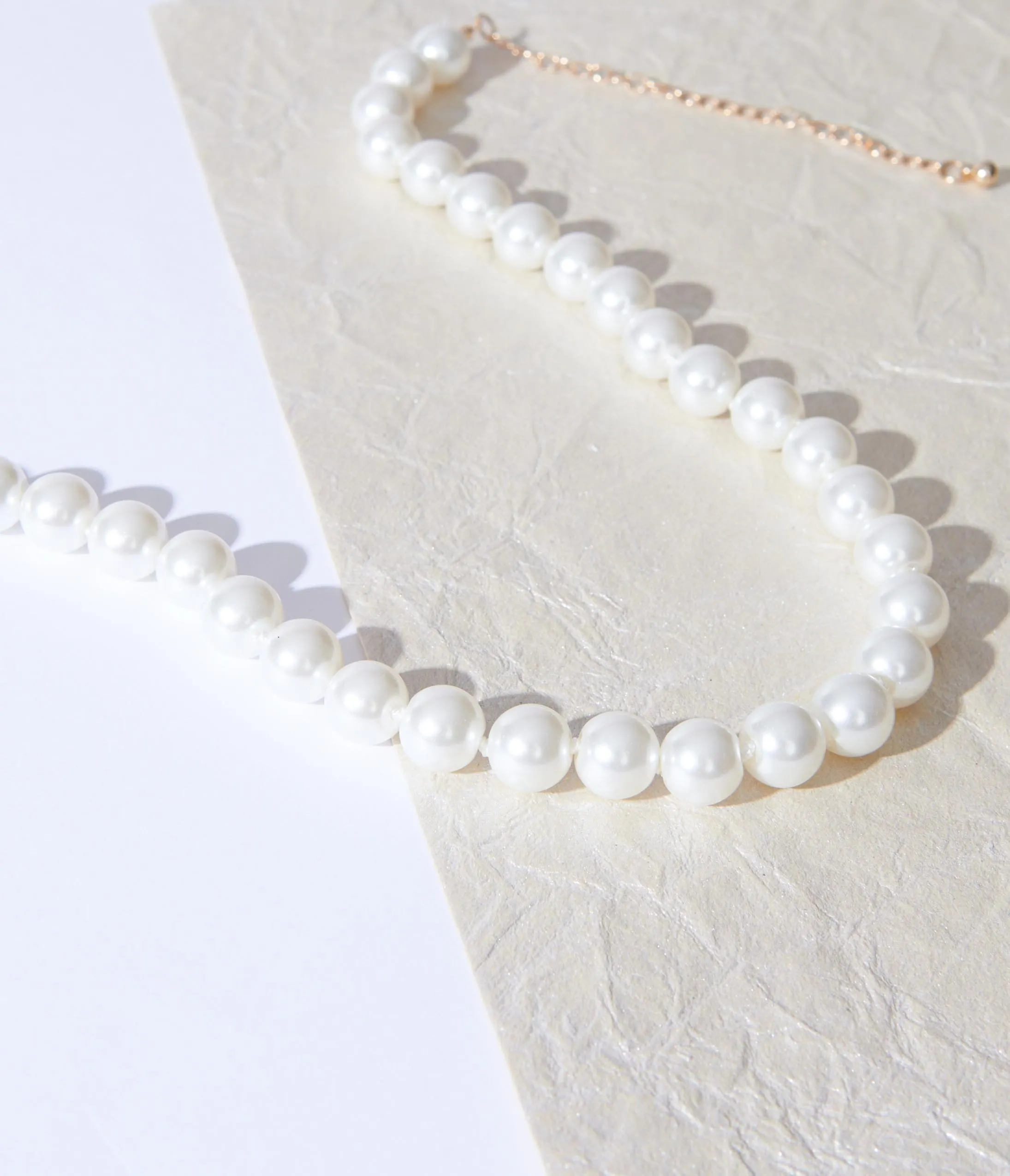 Chunky Faux Pearl Necklace sold by Unique Vintage product image thumbnail 2