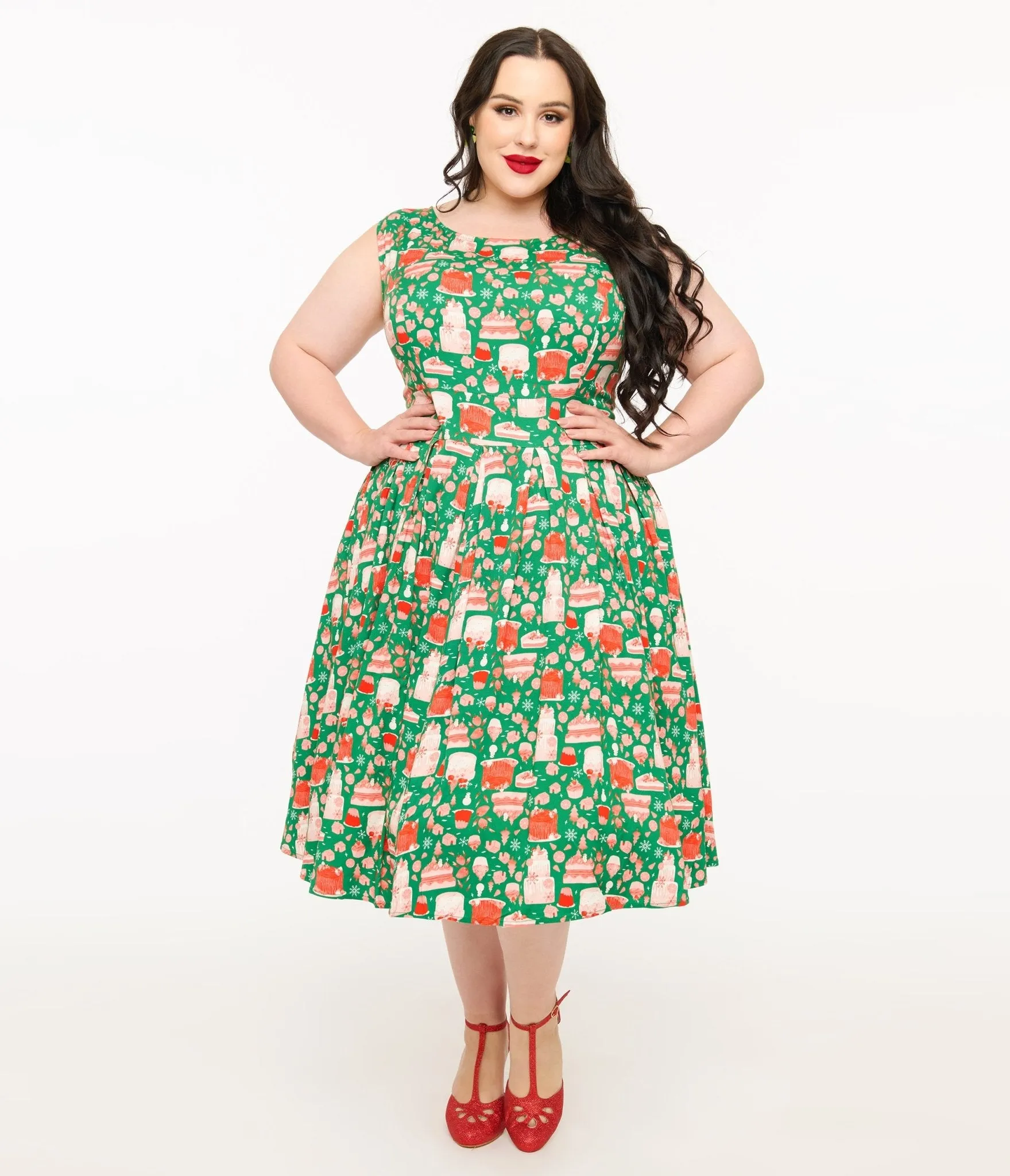 Miss Lulo Plus Size 1950s Green & Red Holiday Cake Lily Swing Dress sold by Unique Vintage product image thumbnail 3