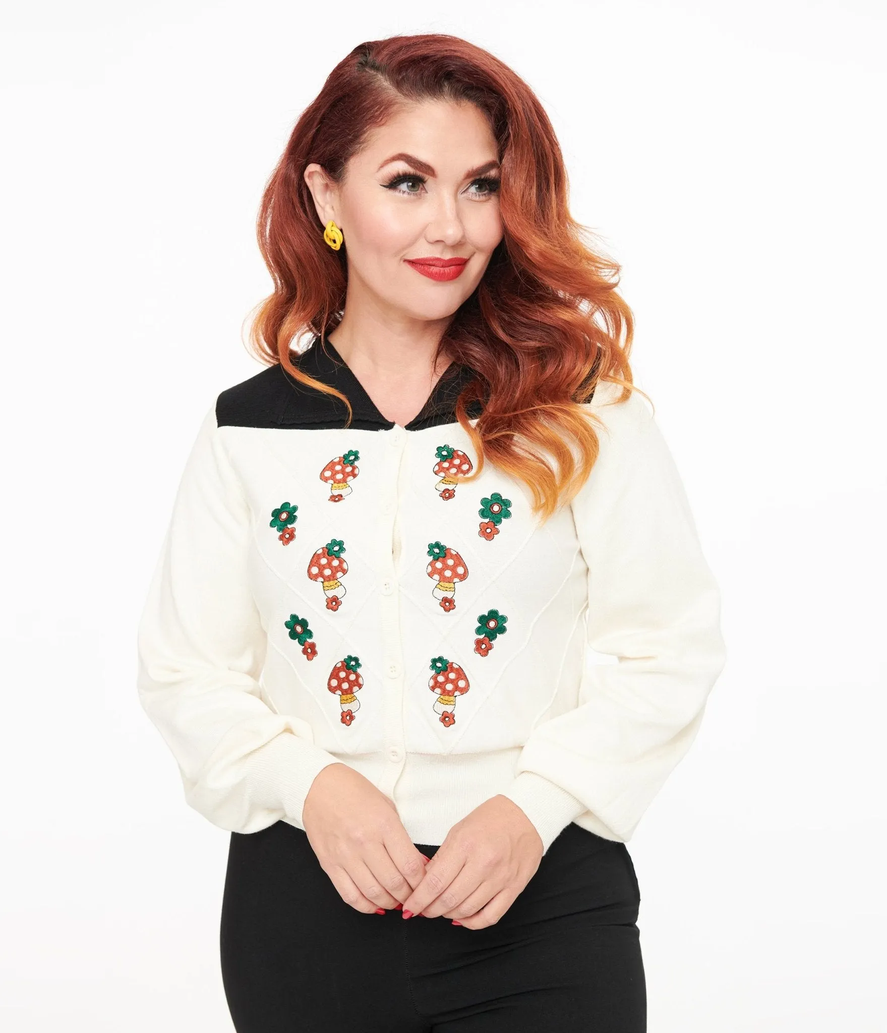 Smak Parlour 1960s Ivory & Black Mushroom Embroidered Cardigan sold by Unique Vintage product image thumbnail 3