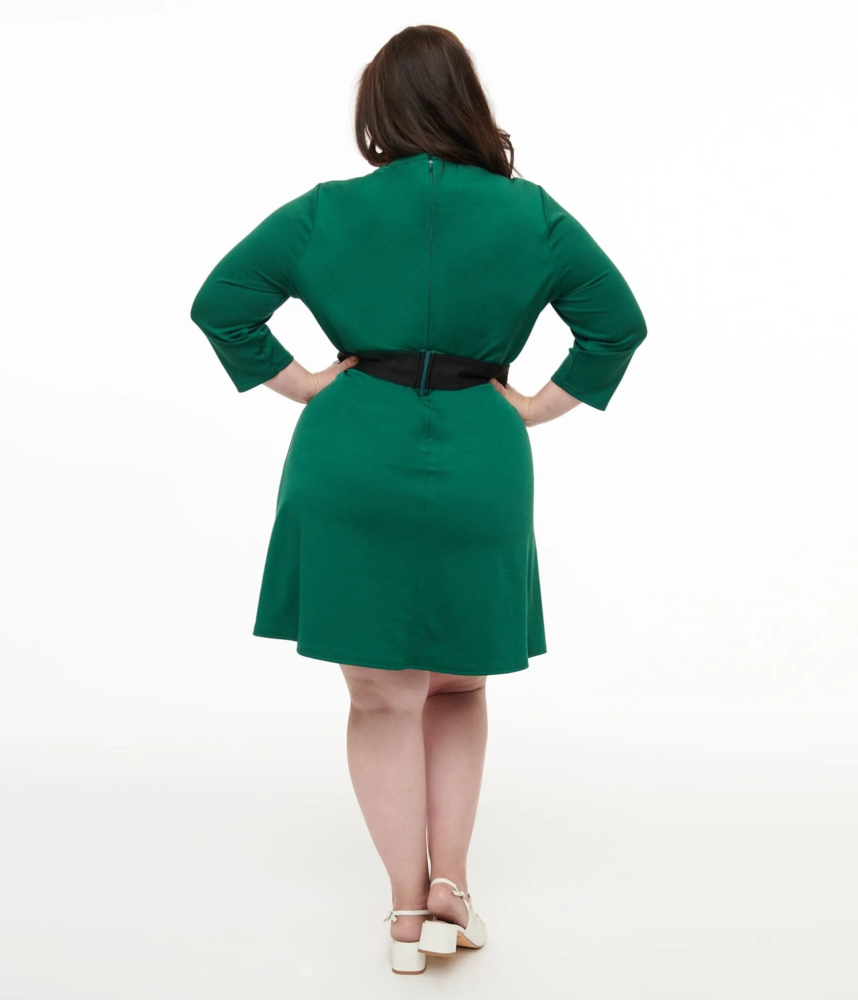 Smak Parlour Plus Size 1960s Emerald & Black Belted A-Line Dress sold by Unique Vintage product image thumbnail 2