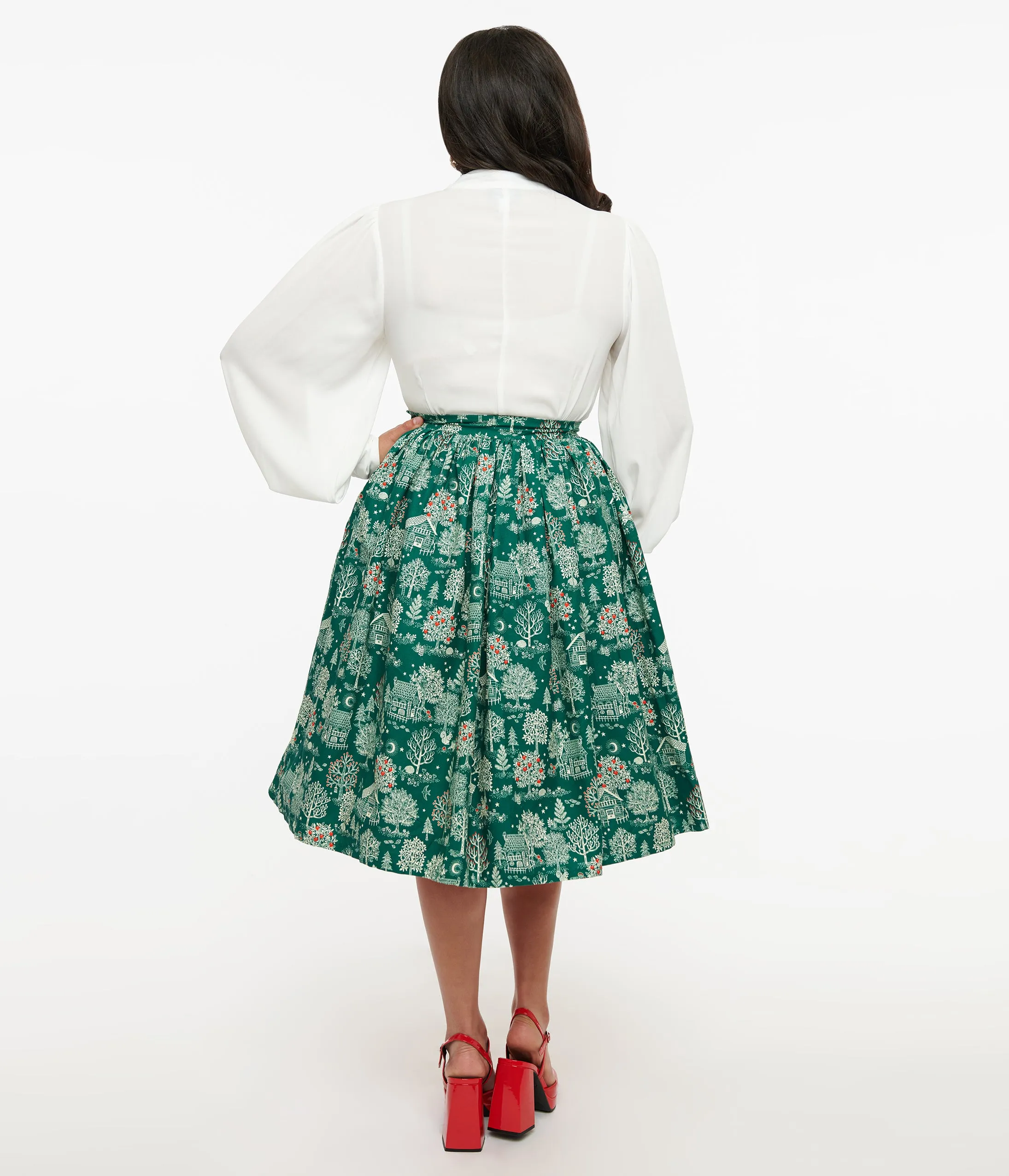Unique Vintage 1950s Green Winter Print Gellar Swing Skirt sold by Unique Vintage product image thumbnail 3