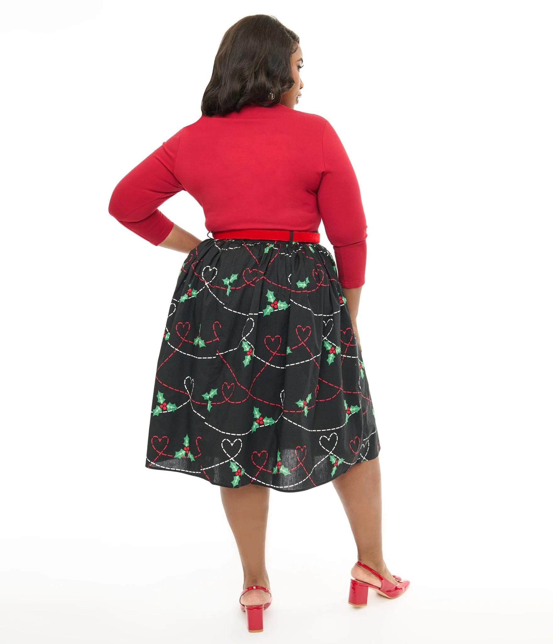 Hell Bunny Plus Size 1950s Festive Hearts & Holly Print Angelica Swing Skirt sold by Unique Vintage product image thumbnail 3