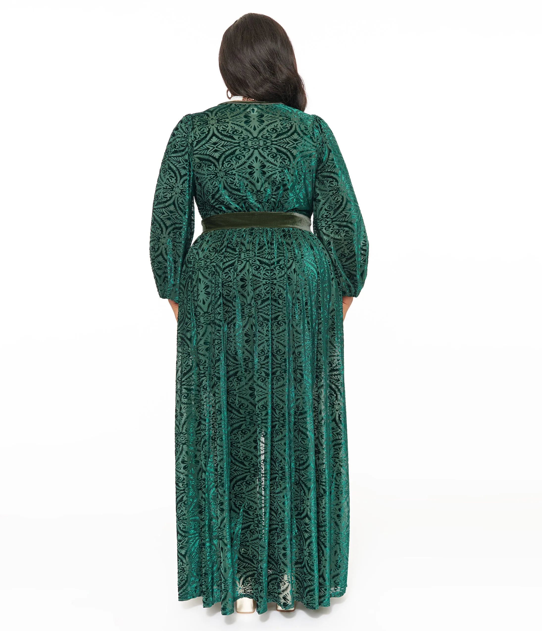 Unique Vintage Plus Size Green Velvet Burnout Hollywood Duster sold by Unique Vintage product image thumbnail 2