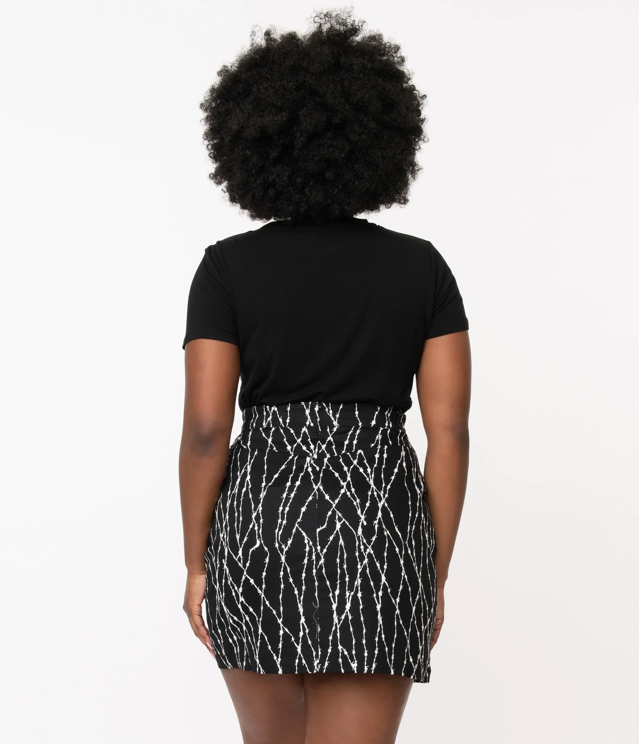 Black Broken Heart Crop Top sold by Unique Vintage product image thumbnail 2