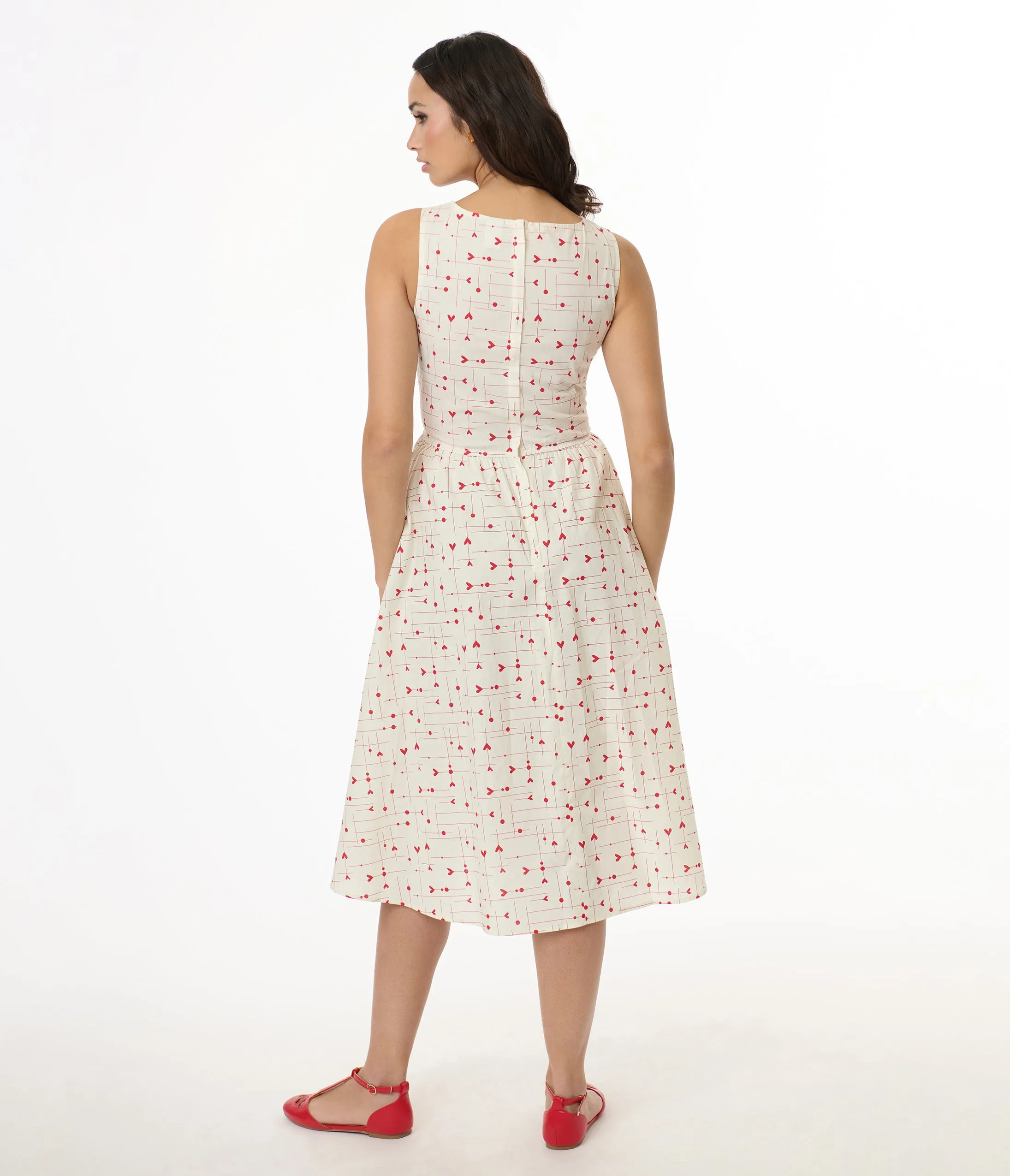 Retrolicious 1950s White & Red Heart Cotton Be Mine Swing Dress sold by Unique Vintage product image thumbnail 3
