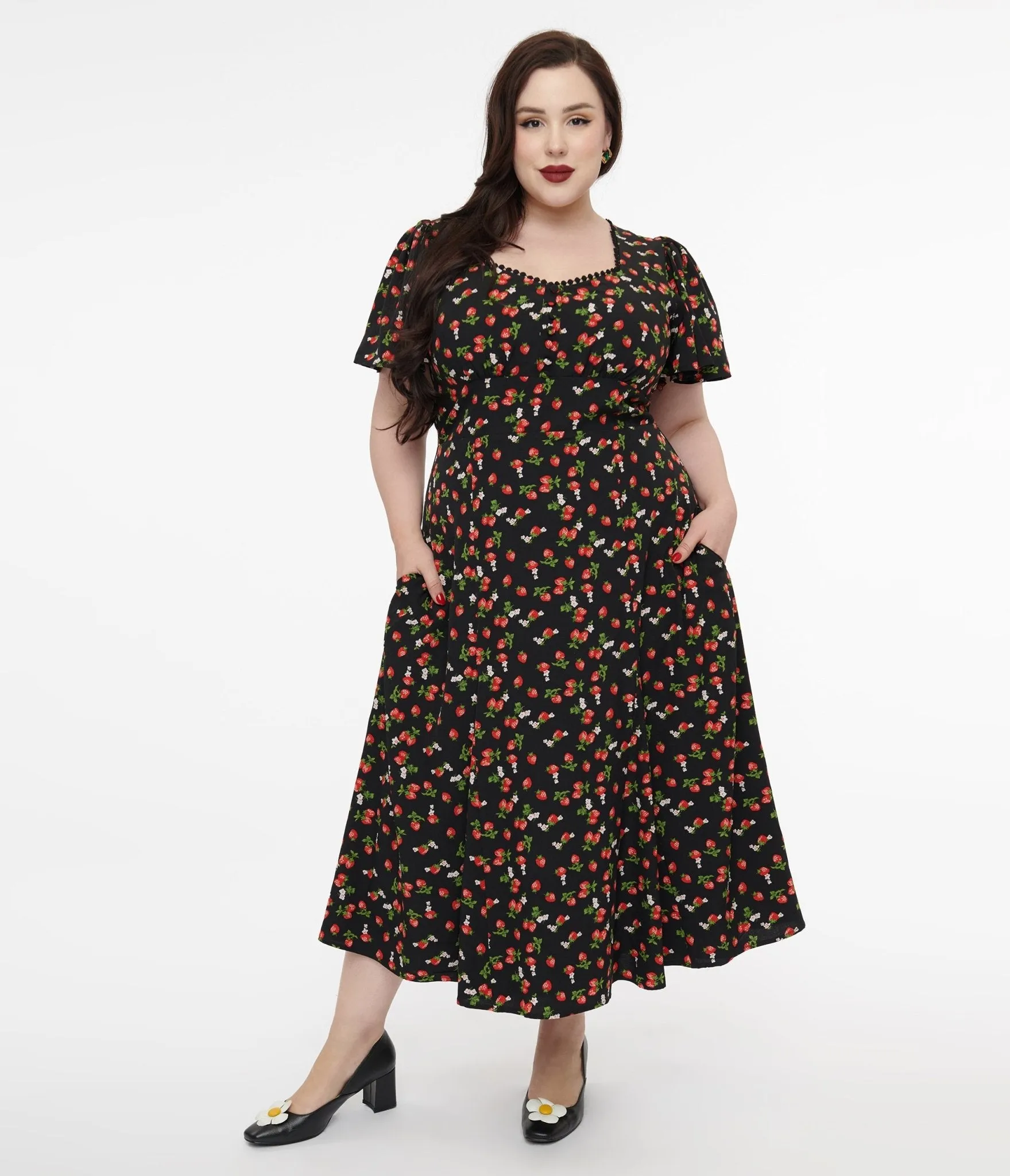 Unique Vintage Plus Size 1940s Black & Strawberry Print Midi Dress sold by Unique Vintage product image thumbnail 3