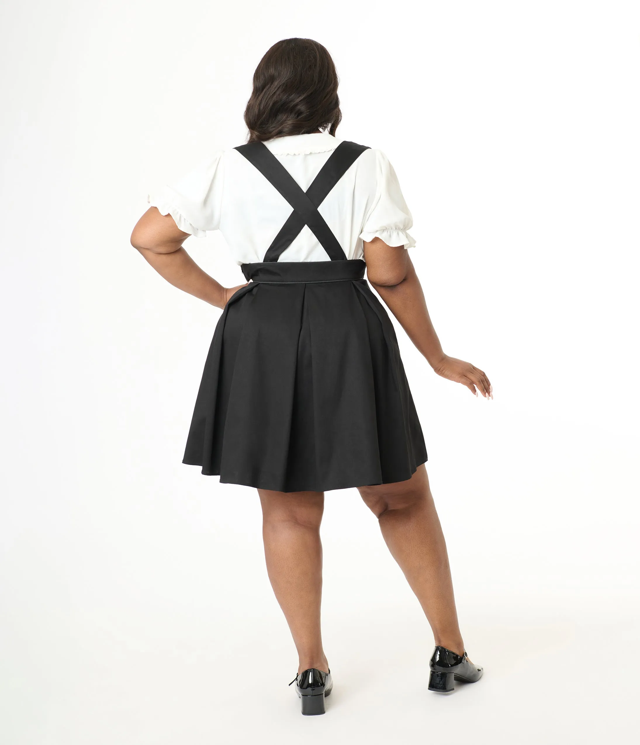 Smak Parlour Plus Size 1960s Black Box Pleat Cotton Pinafore sold by Unique Vintage product image thumbnail 2