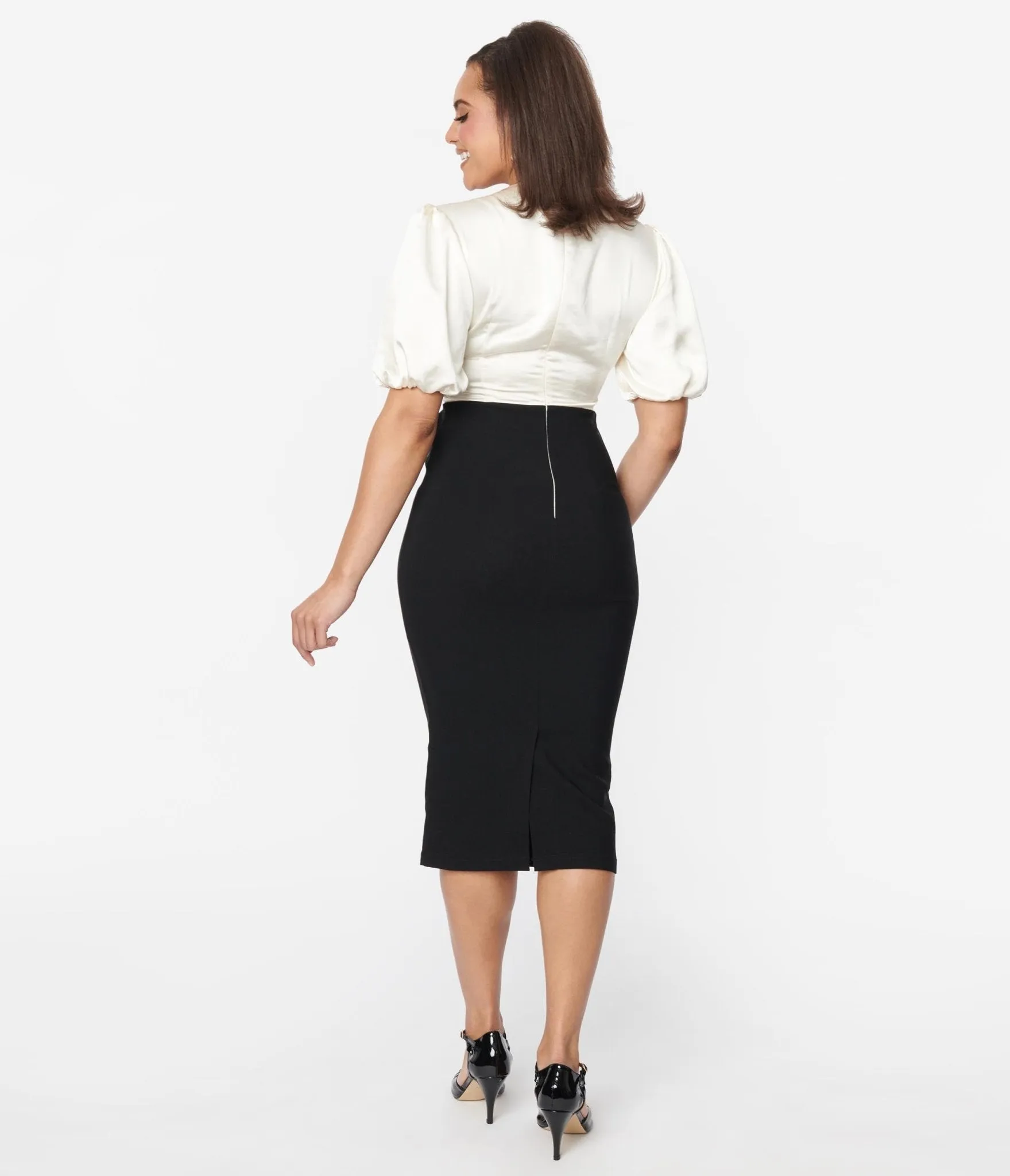 Unique Vintage 1940s Ivory & Black Button Front Wiggle Dress sold by Unique Vintage product image thumbnail 2