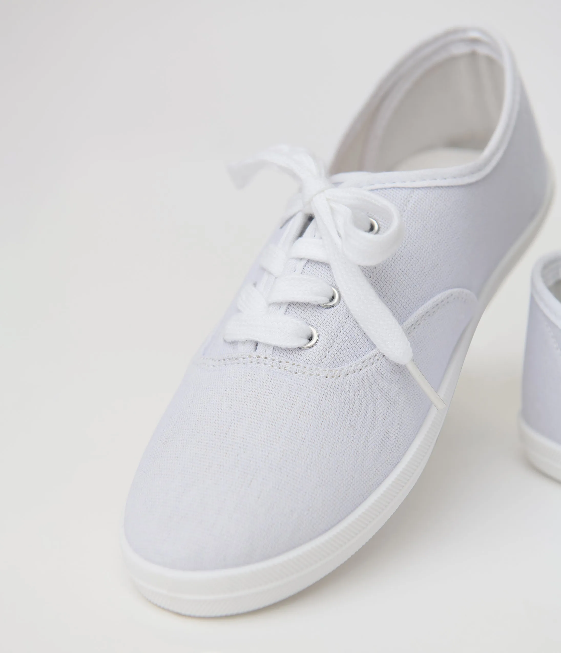 Retro Style White Lace Up Sneakers sold by Unique Vintage product image thumbnail 2