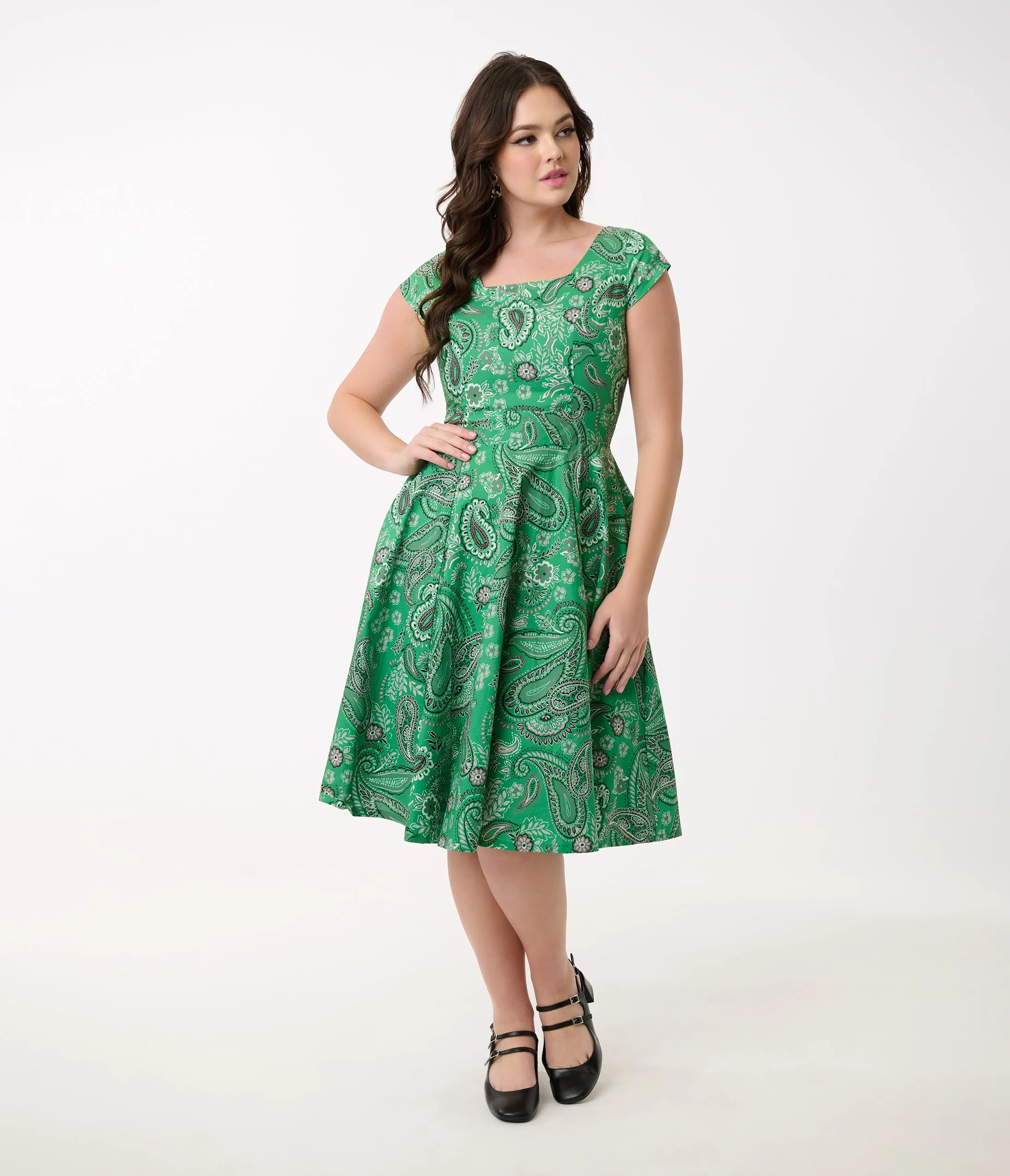Magnolia Place 1950s Green Bandana Print Anna Cotton Swing Dress sold by Unique Vintage product image thumbnail 3
