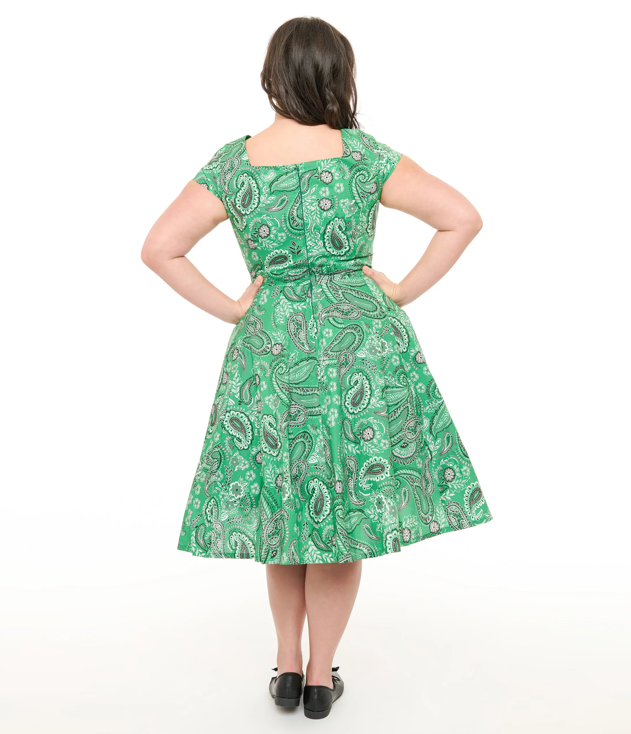 Magnolia Place Plus Size 1950s Green Bandana Print Anna Cotton Swing Dress sold by Unique Vintage product image thumbnail 3
