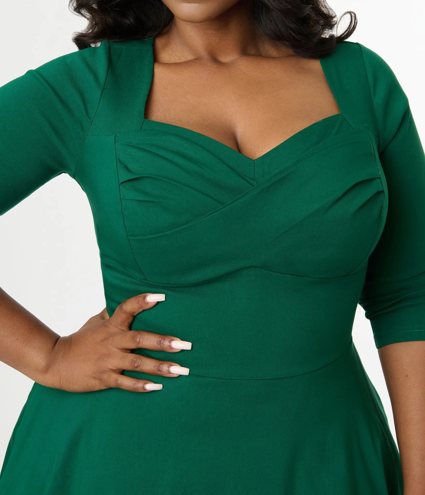 Unique Vintage Plus Size 1950s Emerald Green Pleated Bust Swing Dress sold by Unique Vintage product image thumbnail 3