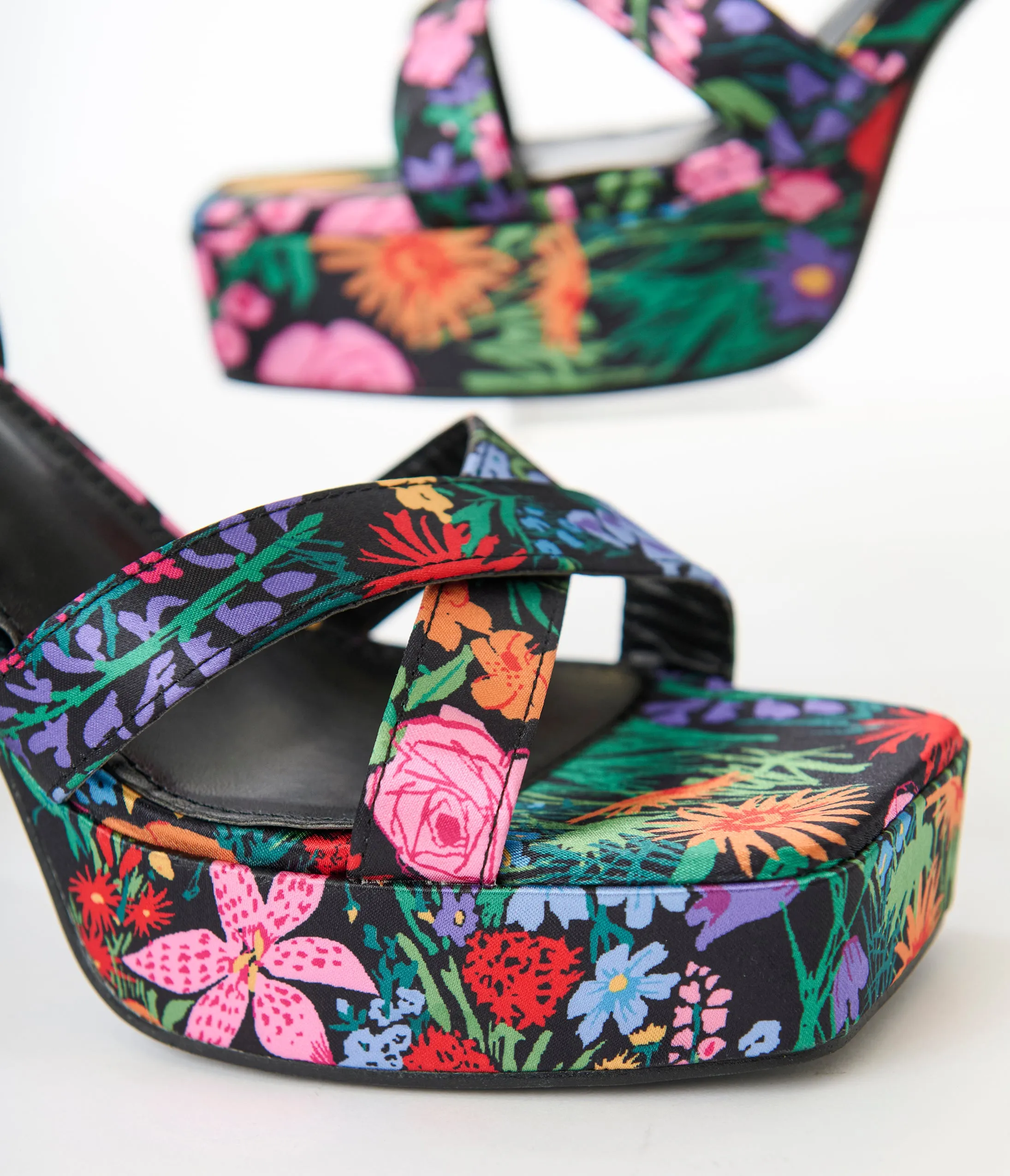 Black Floral Lexico Platform Sandals sold by Unique Vintage product image thumbnail 2