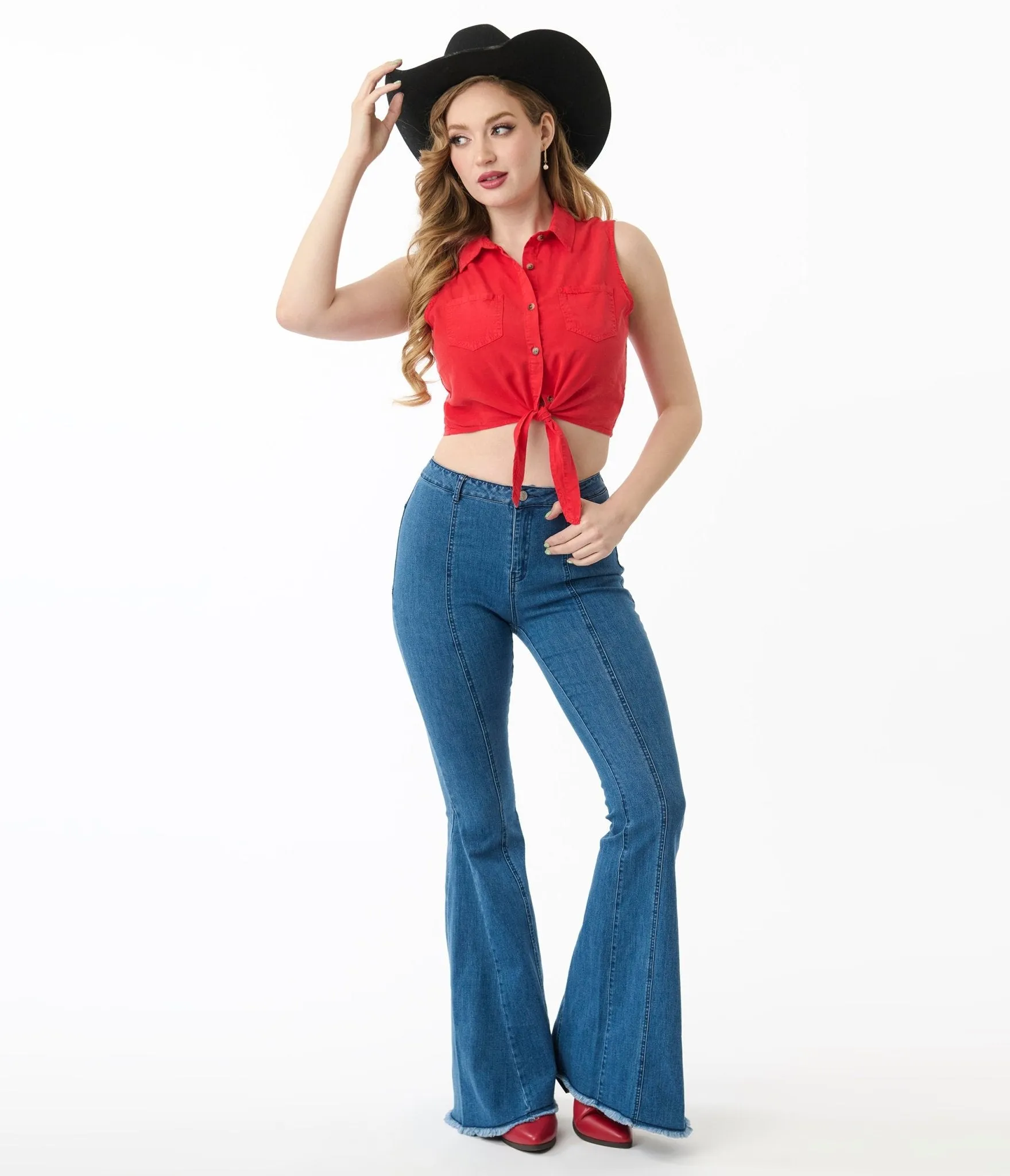 Red Front Tie Crop Top sold by Unique Vintage product image thumbnail 4