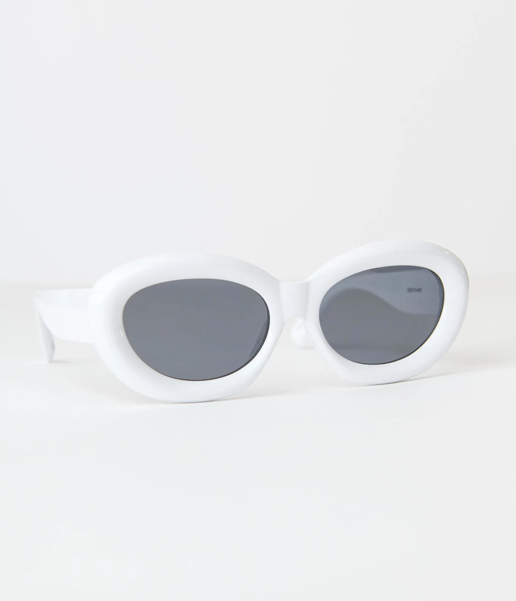 White Puffy Sunglasses sold by Unique Vintage product image thumbnail 2