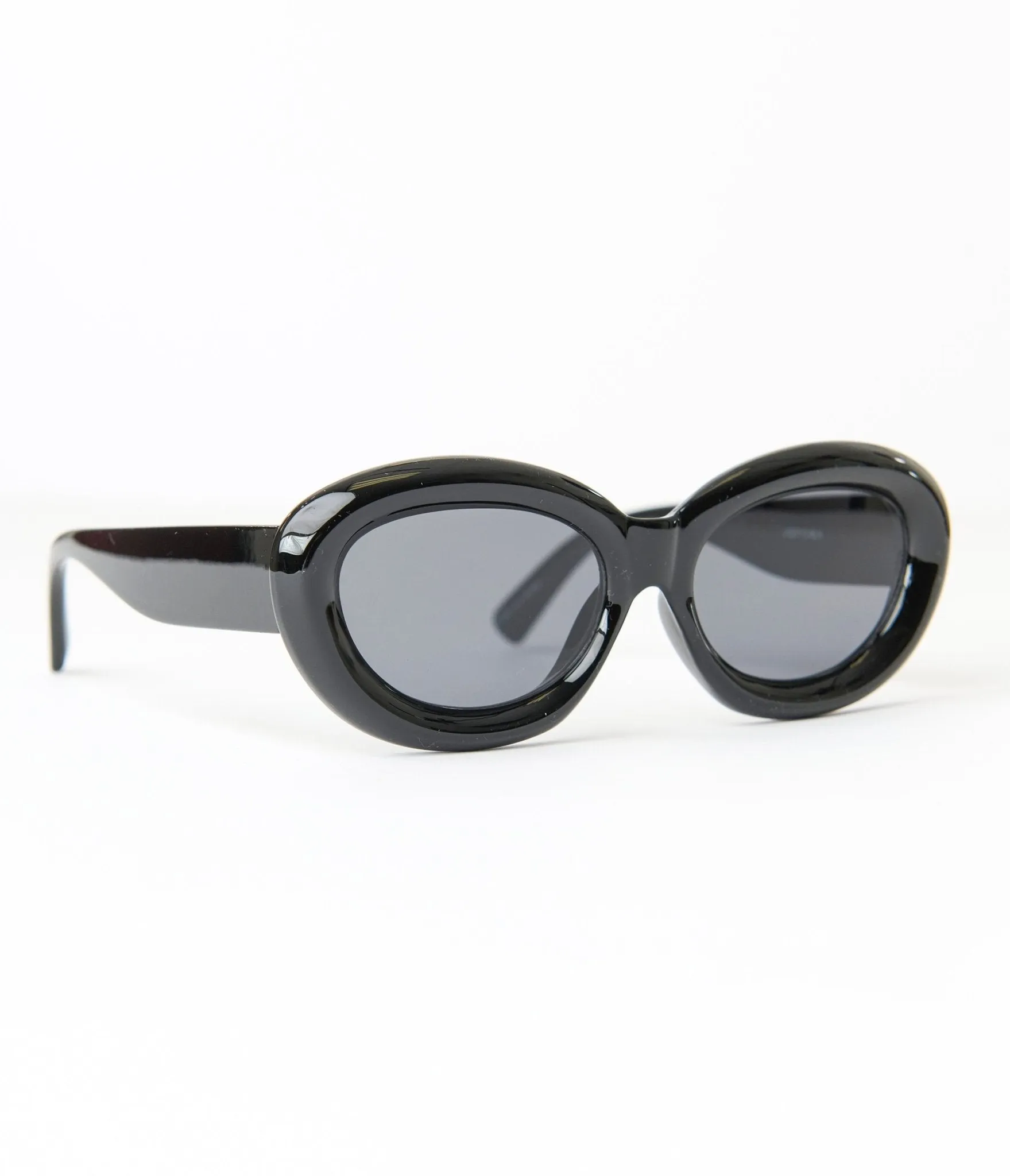 Black Puffy Sunglasses sold by Unique Vintage product image thumbnail 2