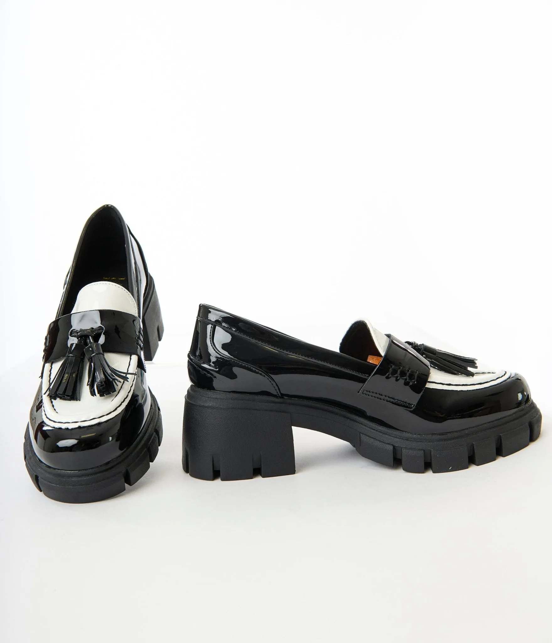 Black & White Patent Leatherette Oxford Shoes sold by Unique Vintage