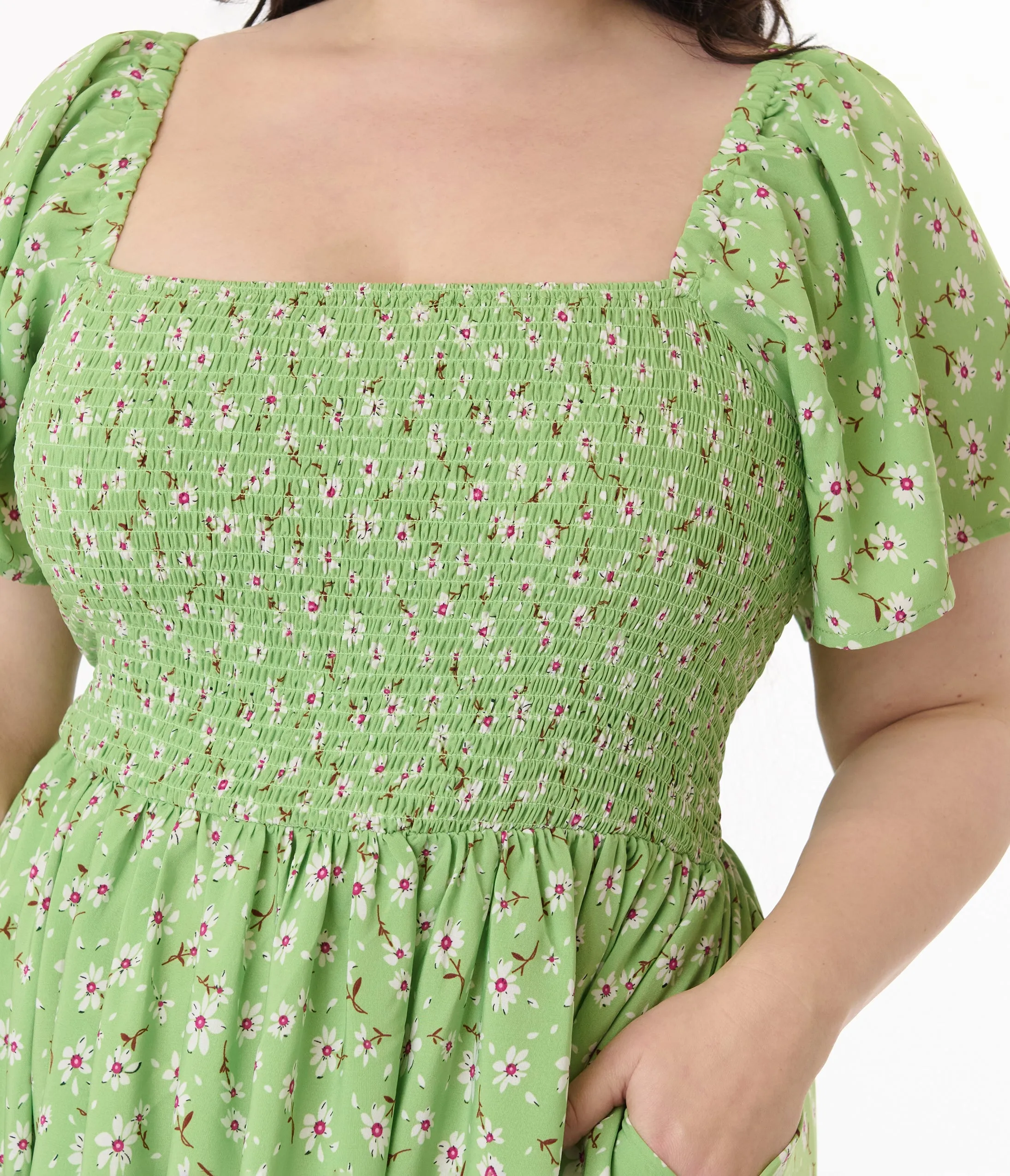 Unique Vintage Plus Size Green & White Ditsy Floral Smocked Bodice Midi Dress sold by Unique Vintage product image thumbnail 2