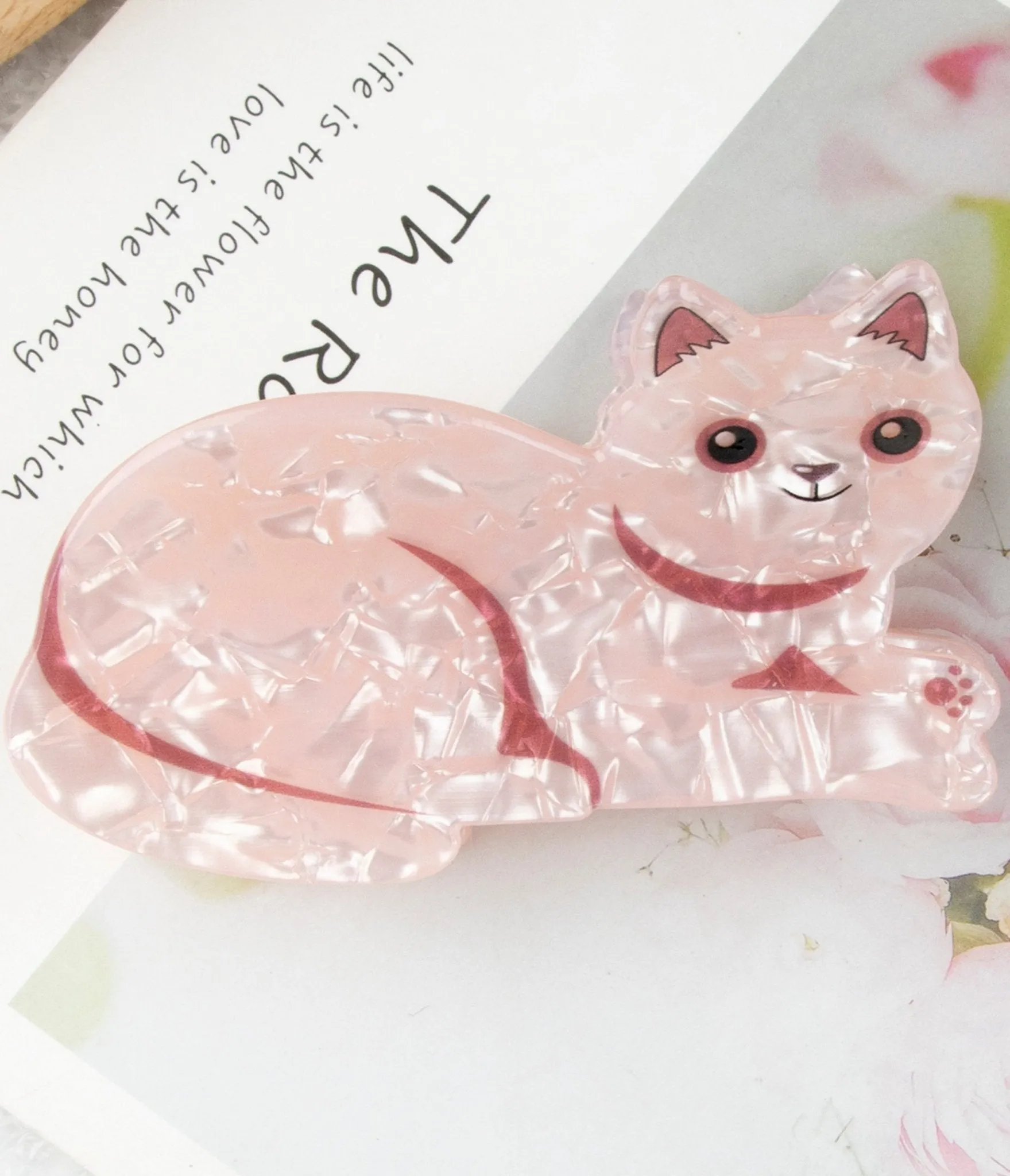 Pink Sweet Cat Hair Claw sold by Unique Vintage